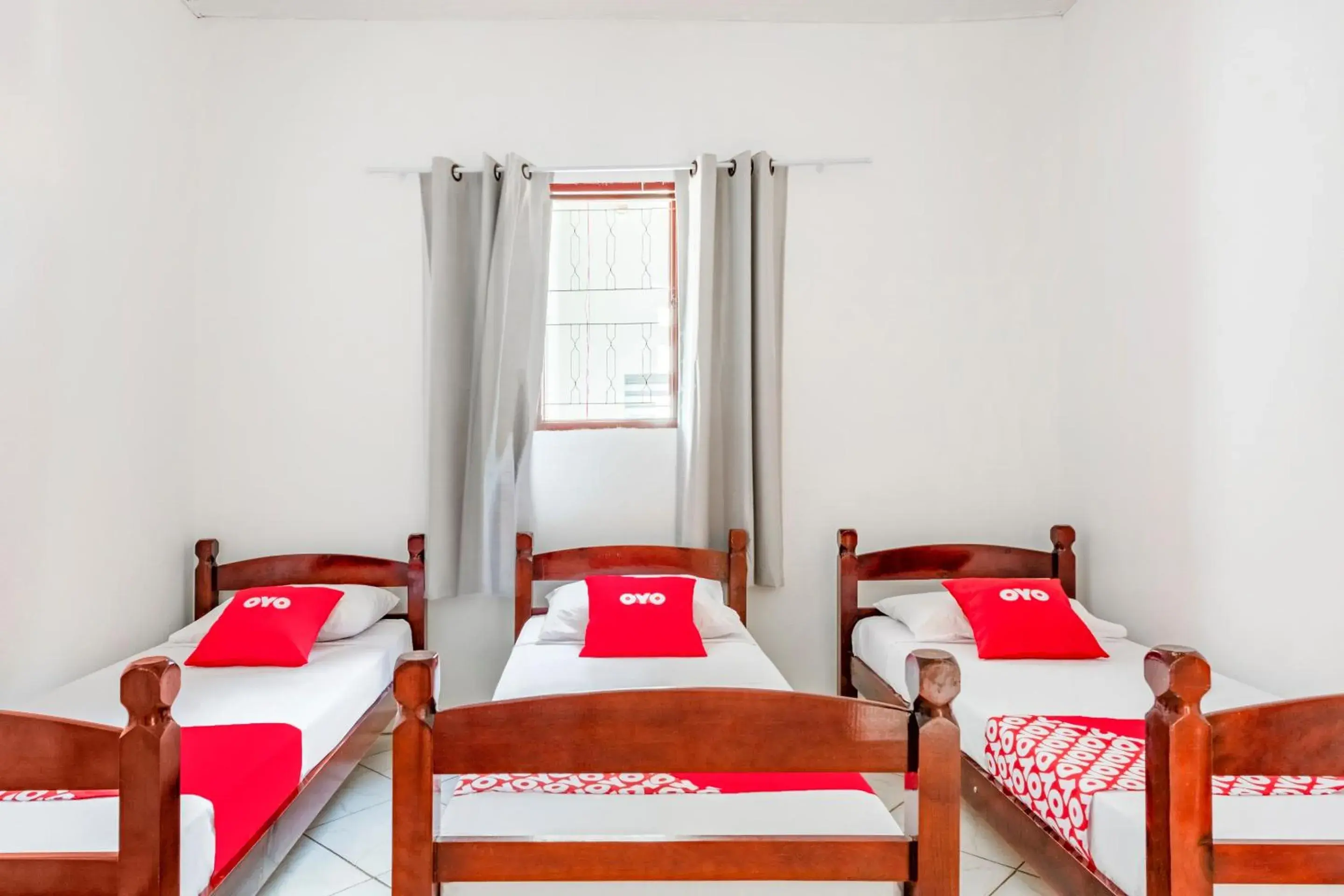 Bedroom, Bed in OYO Pousada Tia Léo Campinas Bedroom, Bed in OYO Pousada Tia Léo Campinas