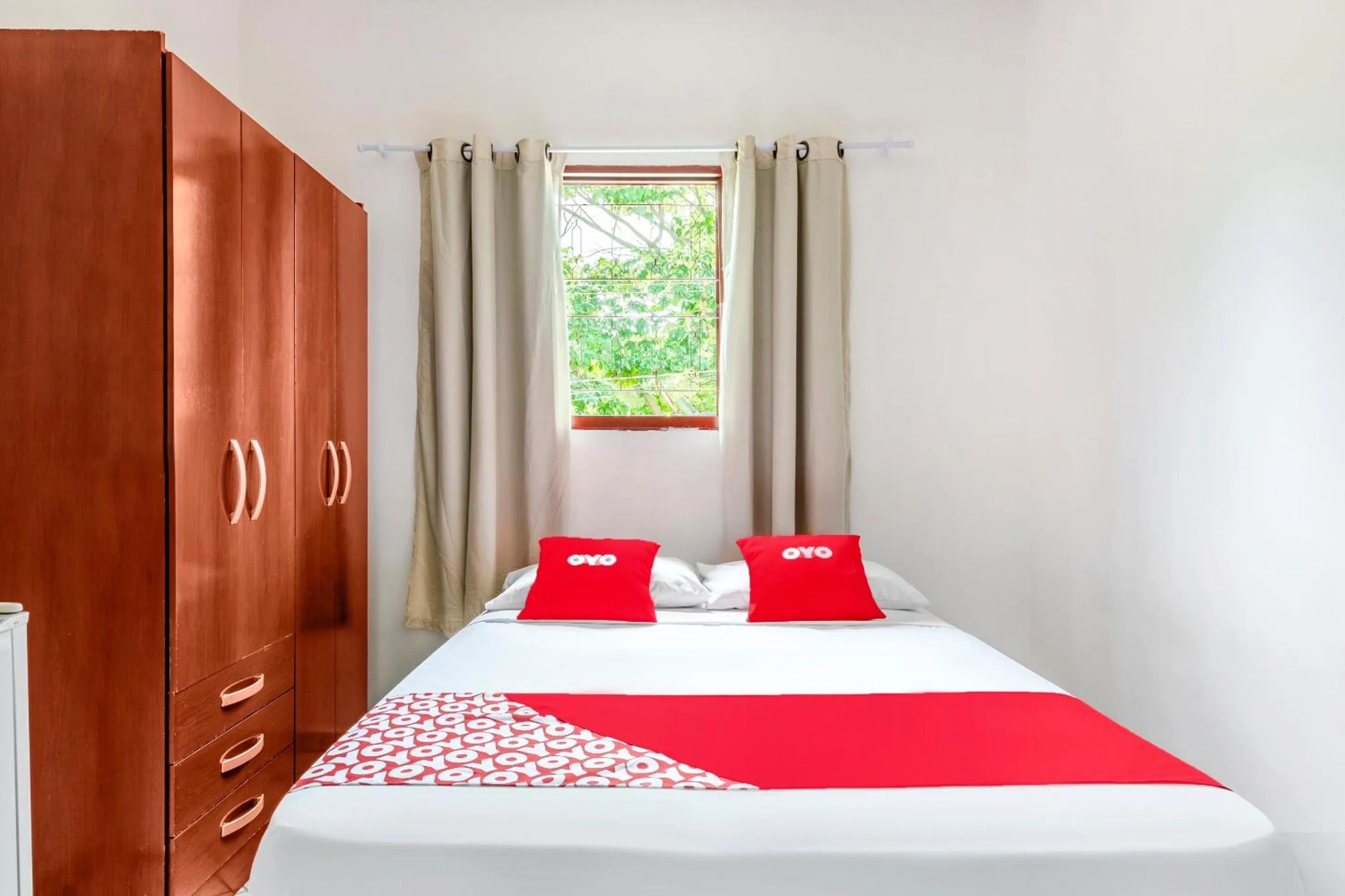 Bedroom, Bed in OYO Pousada Tia Léo Campinas