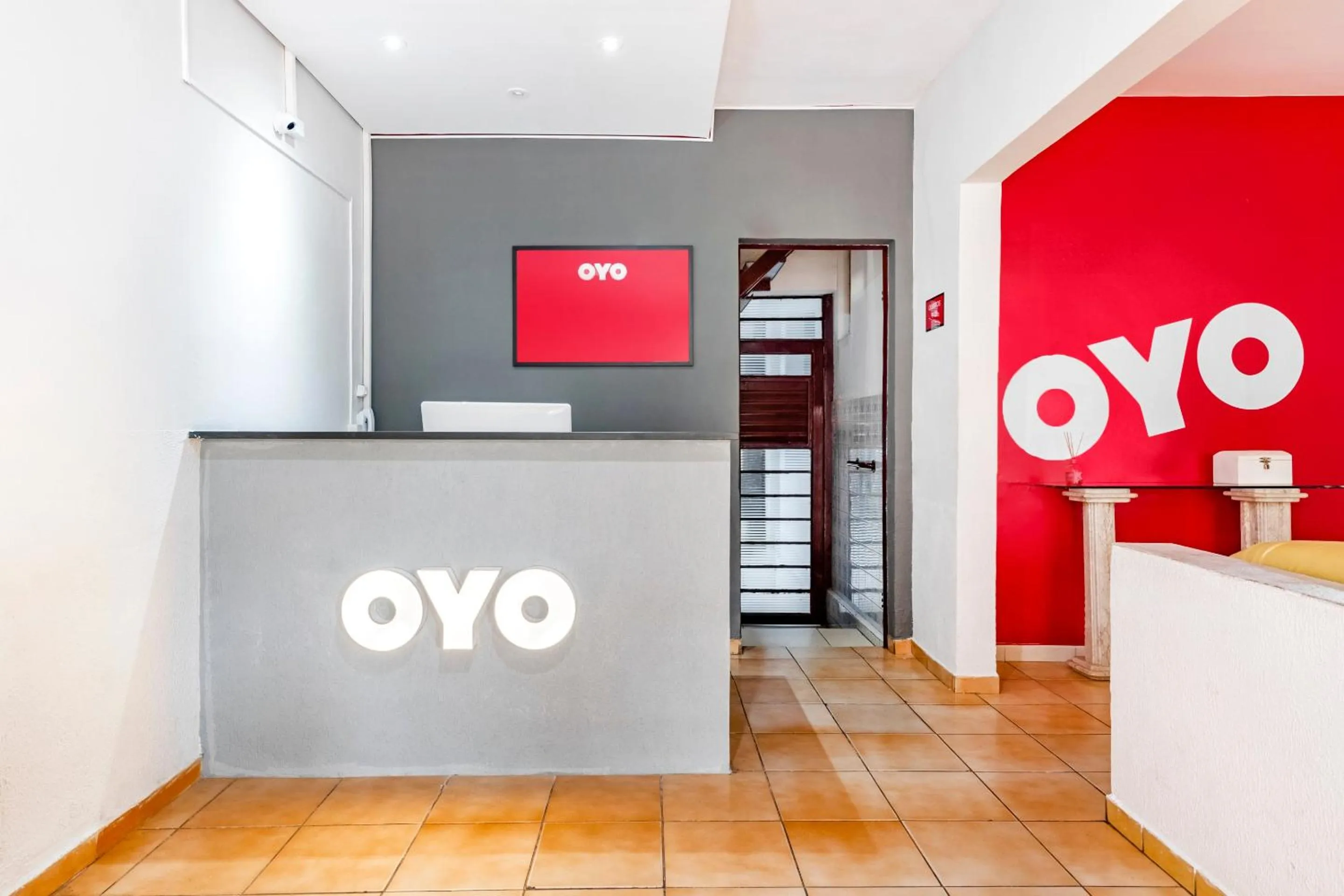 Lobby or reception in OYO Pousada Tia Léo Campinas