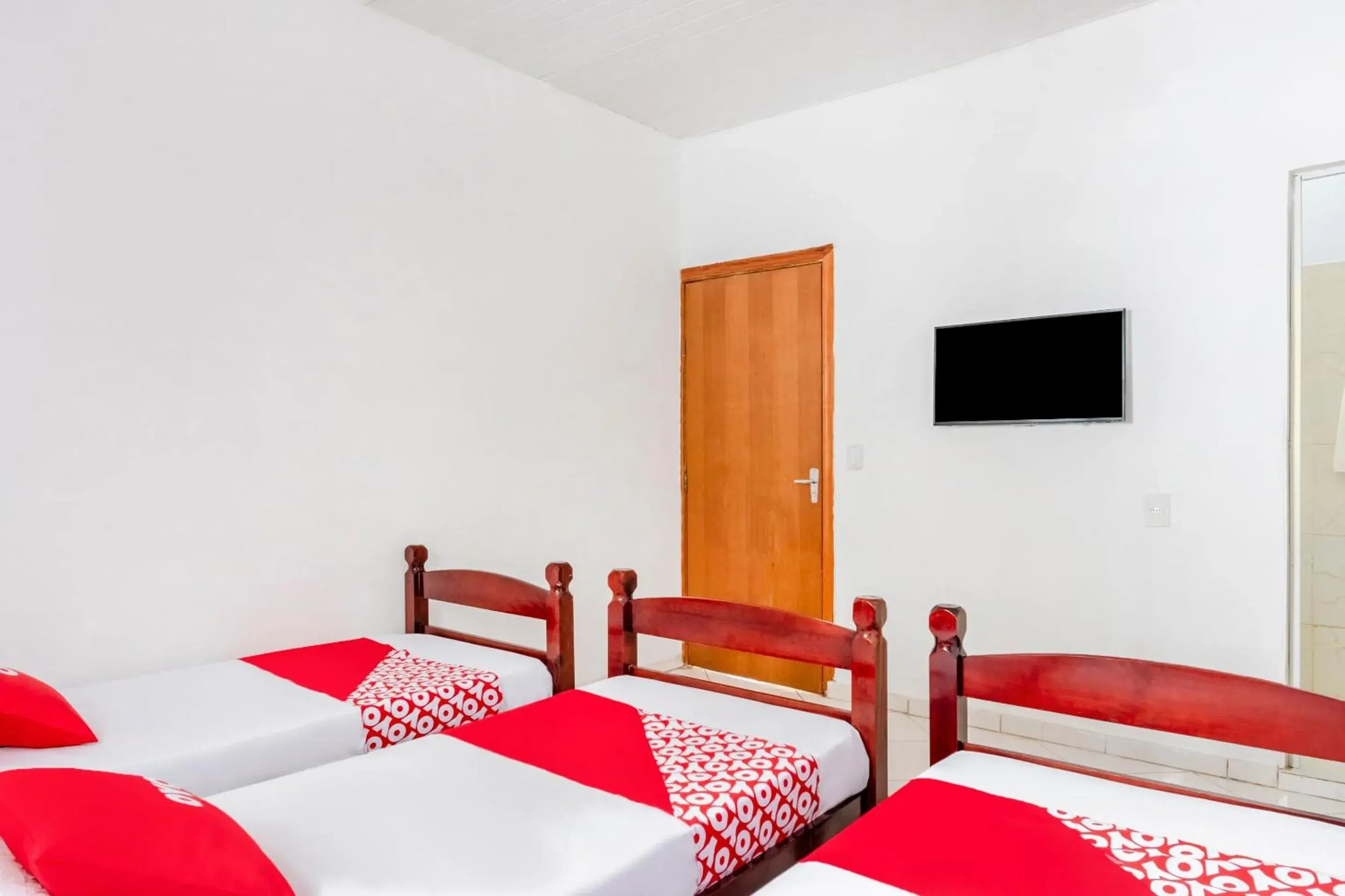 Bedroom, Bed in OYO Pousada Tia Léo Campinas Bedroom, Bed in OYO Pousada Tia Léo Campinas