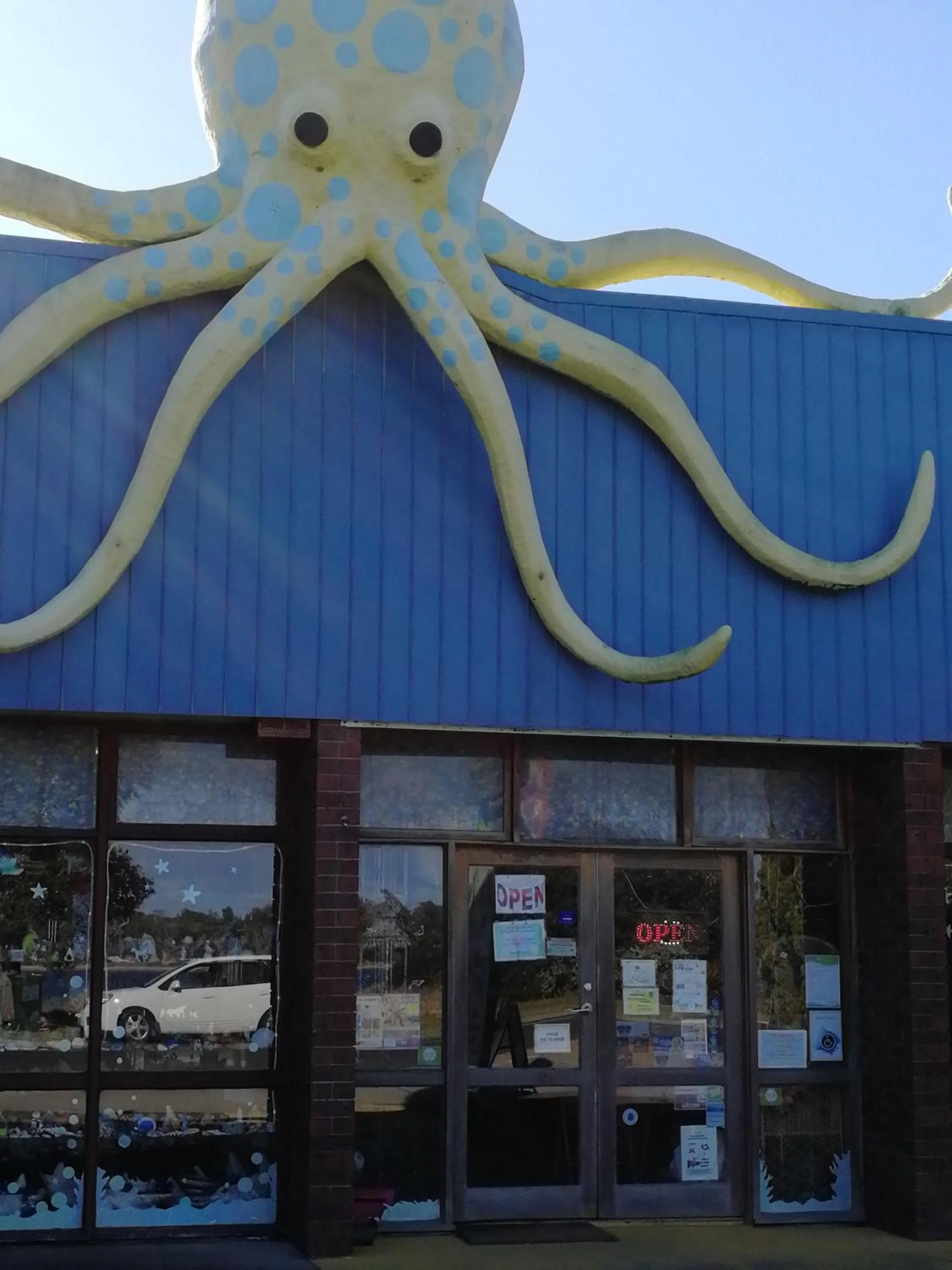 Neighbourhood in Banjo Paterson Motor Inn