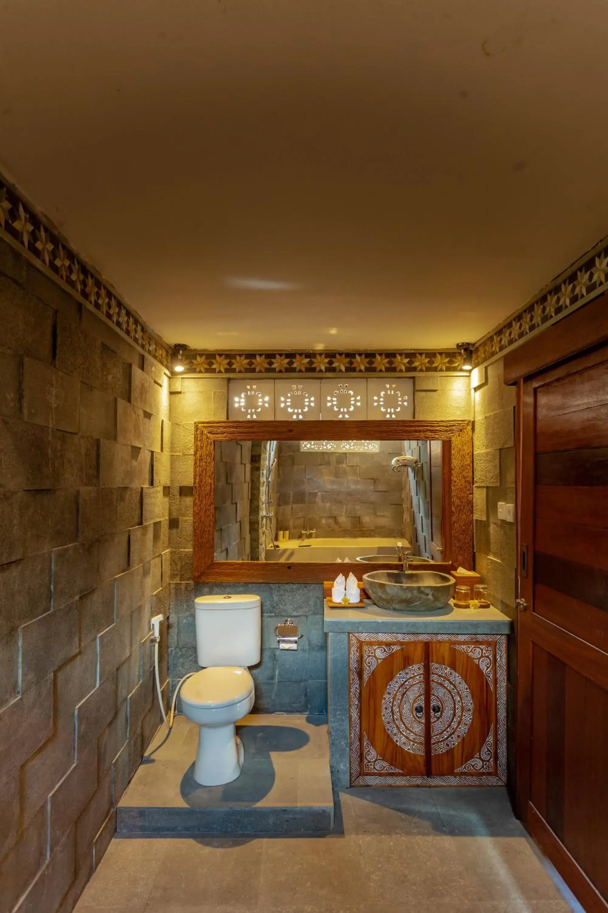 Bathroom in Campuhan Sebatu Resort Bathroom in Campuhan Sebatu Resort