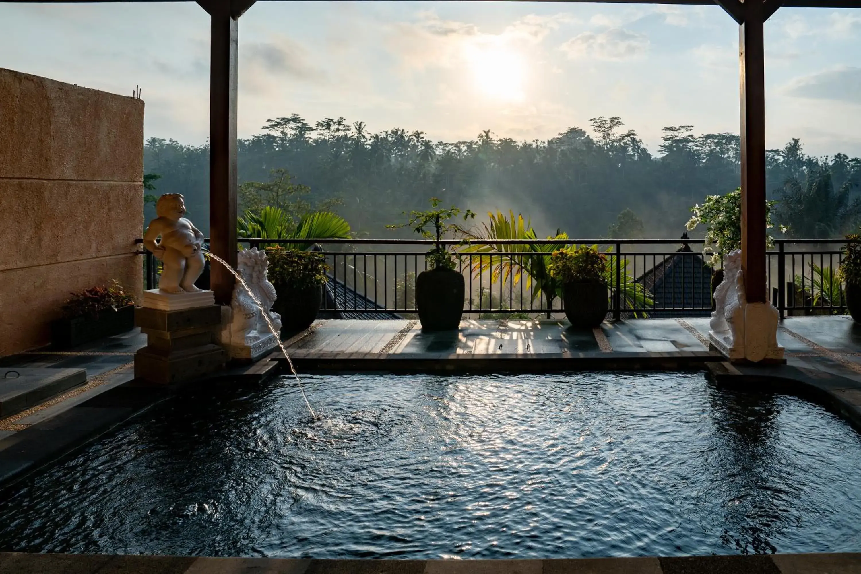 Swimming pool in Campuhan Sebatu Resort Swimming pool in Campuhan Sebatu Resort
