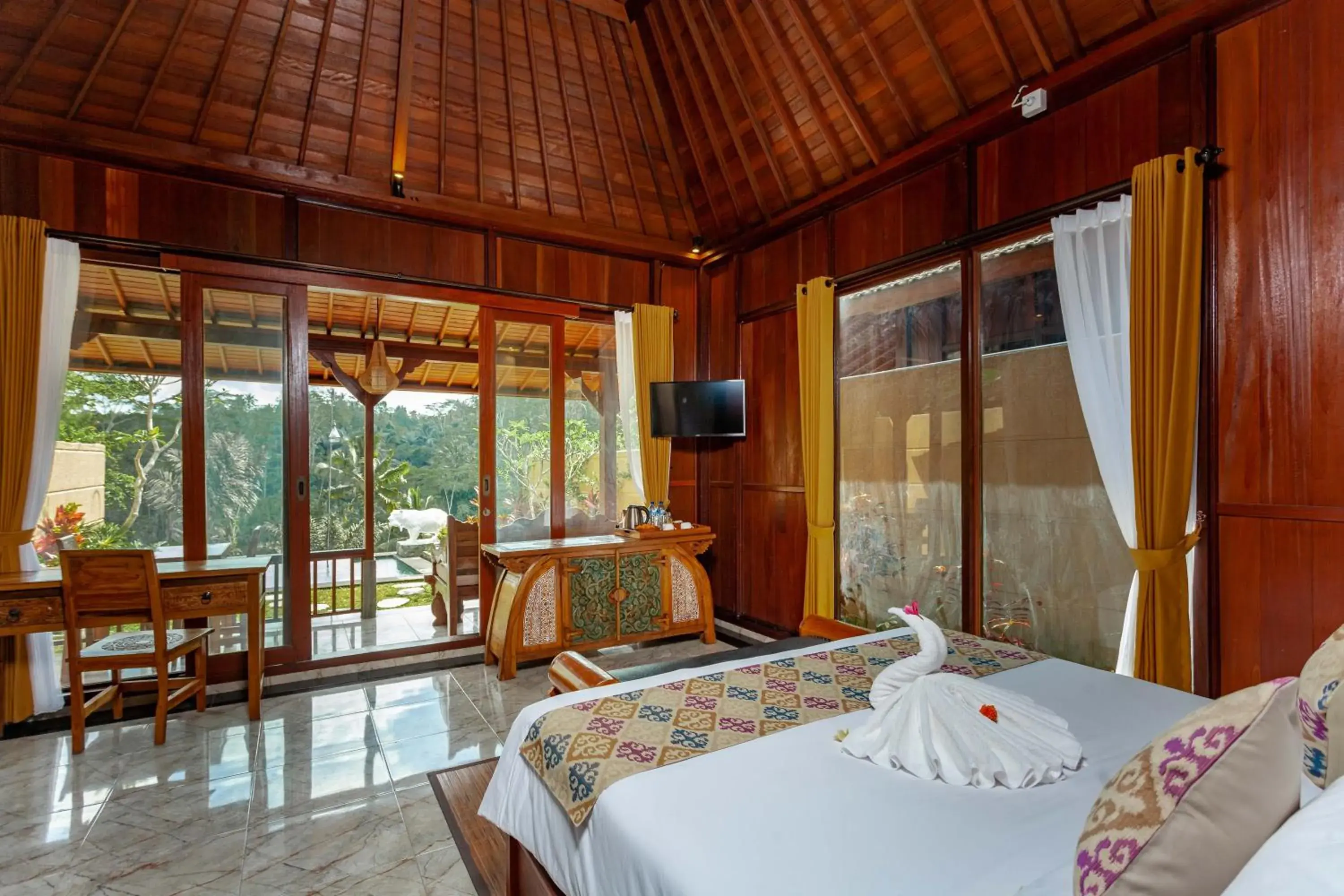 Bed in Campuhan Sebatu Resort Bed in Campuhan Sebatu Resort