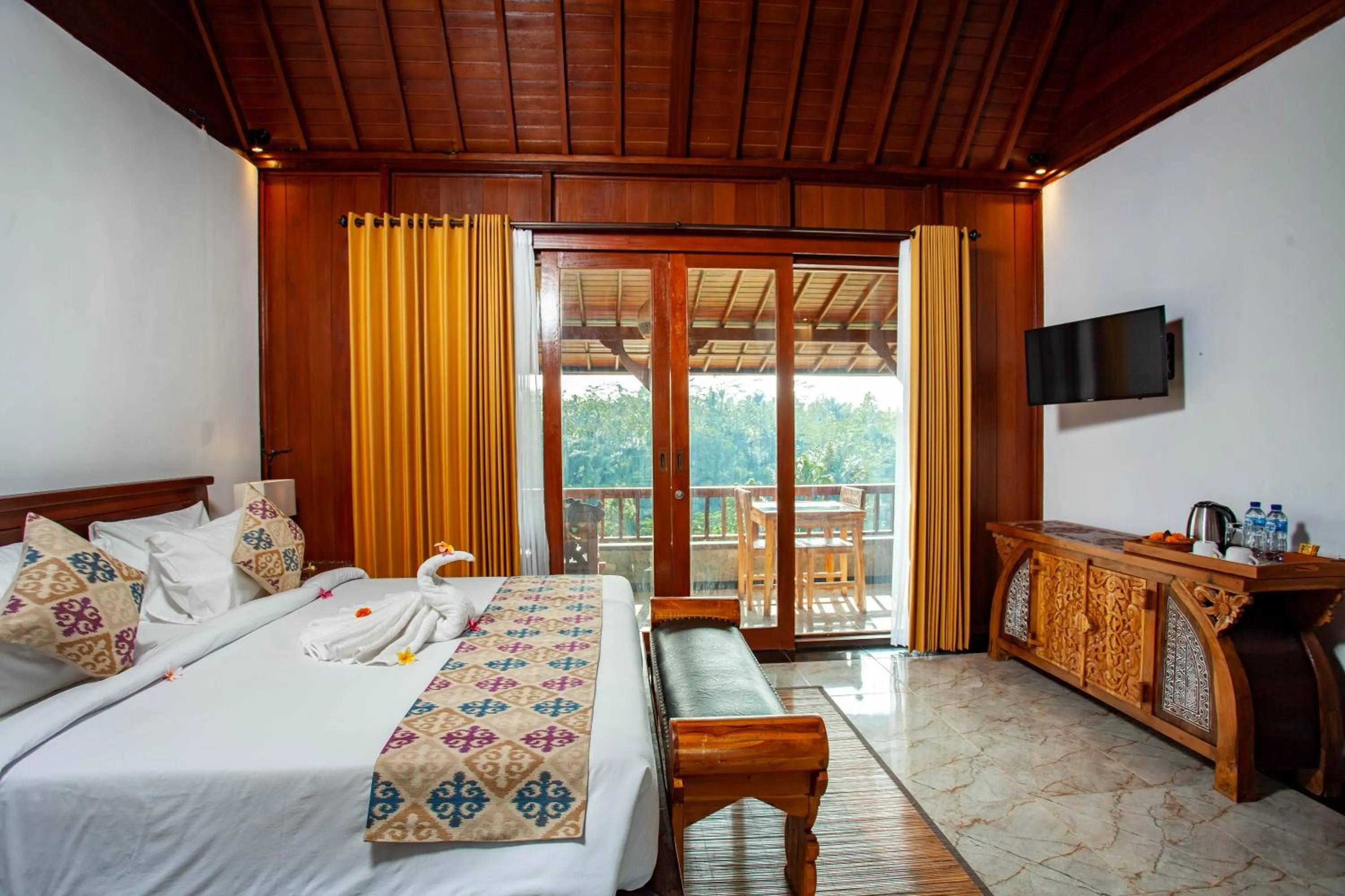 Bed in Campuhan Sebatu Resort