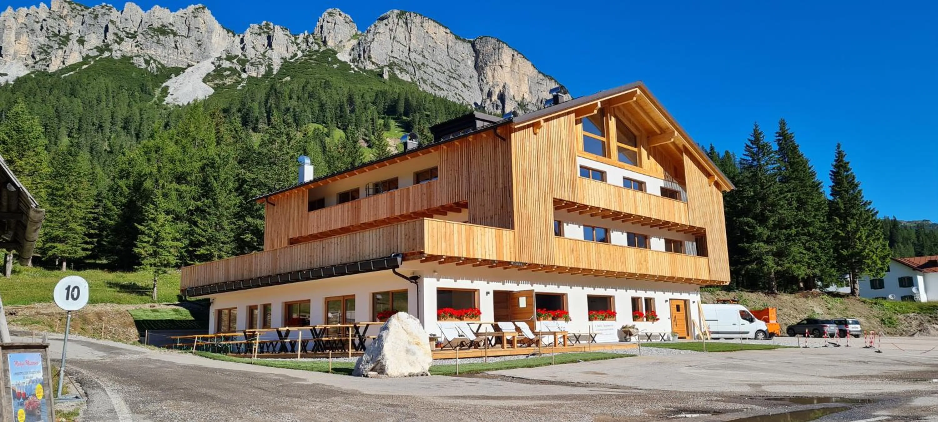 Property building in Chalet Alpenrose