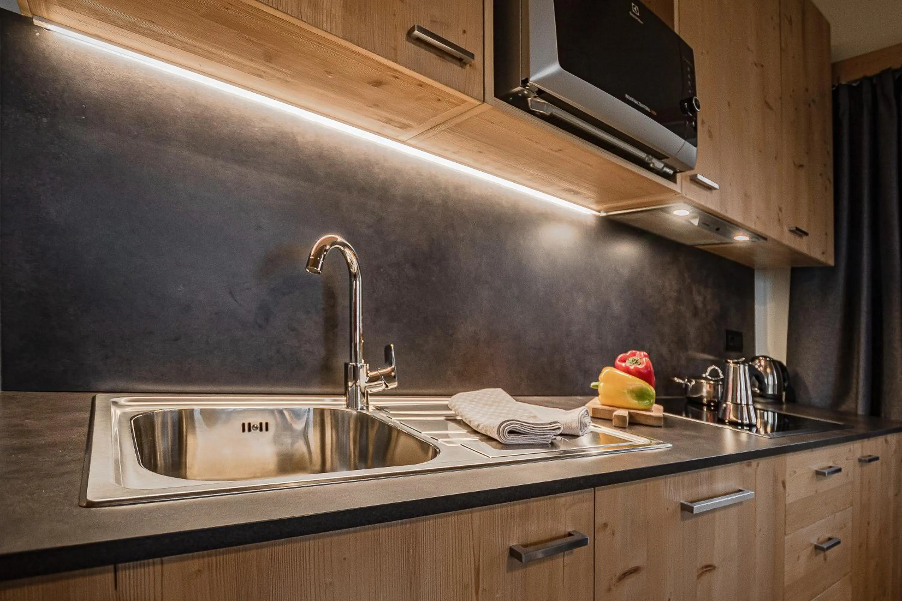 Kitchen or kitchenette in Chalet Alpenrose