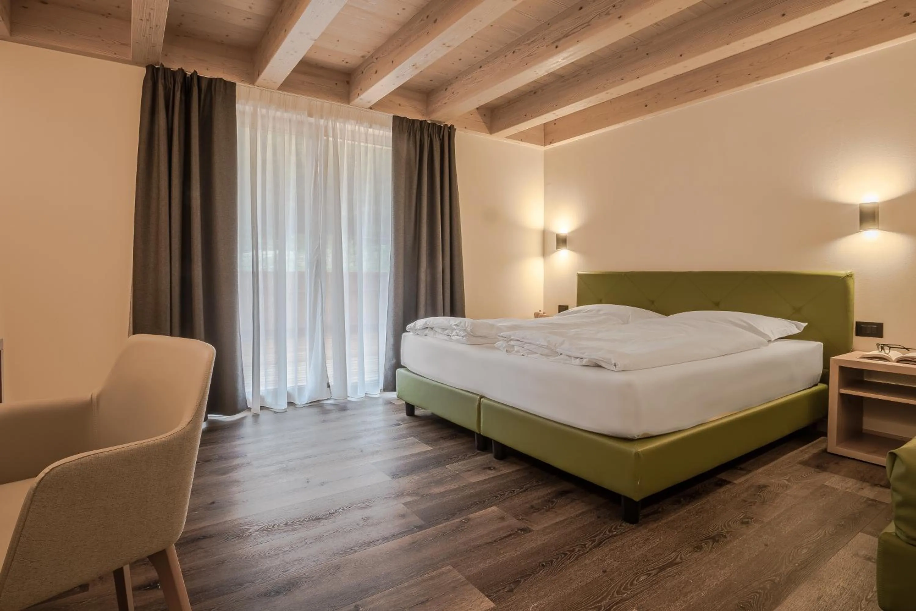 Bedroom, Bed in Chalet Alpenrose