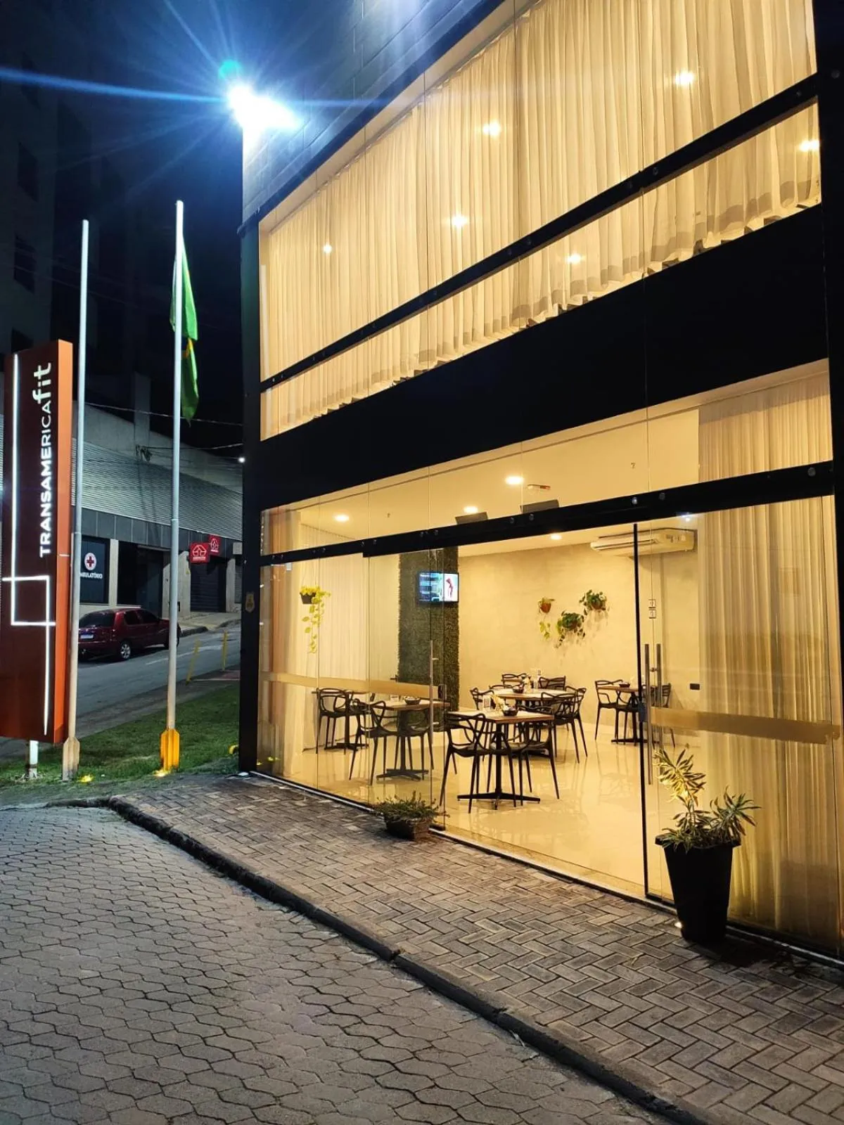 Restaurant/places to eat in Transamerica Fit Lafaiete