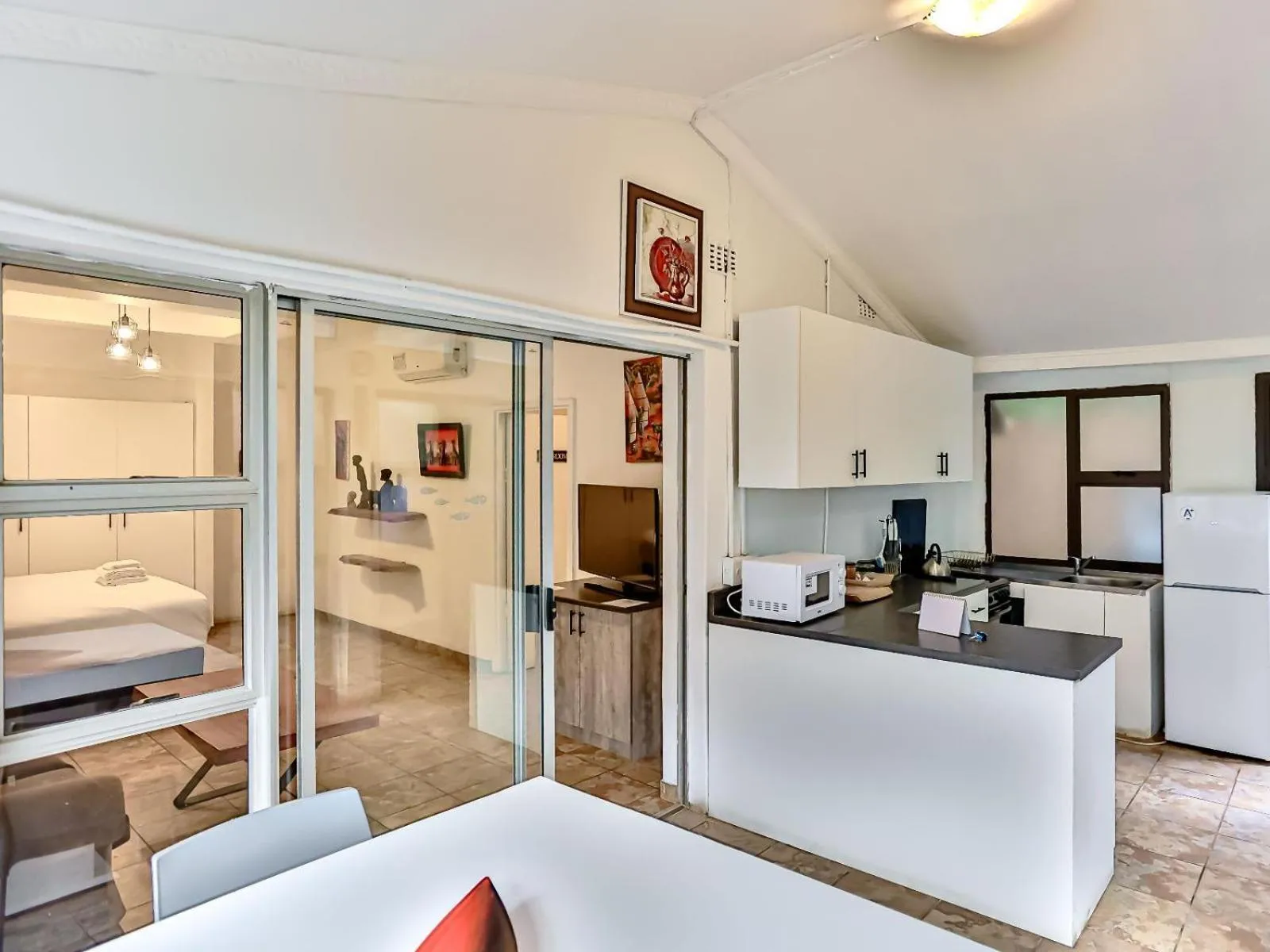 Dining area in Zur See - No Loadshedding