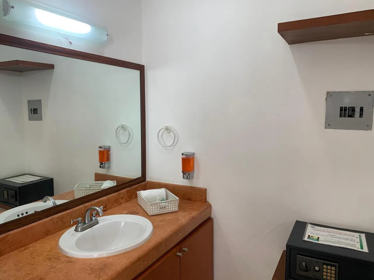 Bathroom in Xbulu-Ha