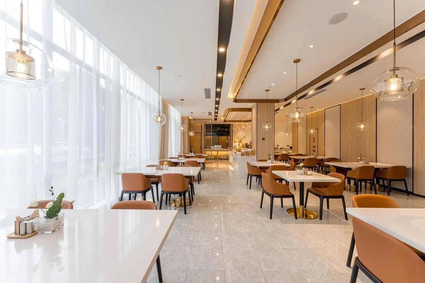 Restaurant/places to eat in Atour Hotel Hangzhou Chongxian Banshan