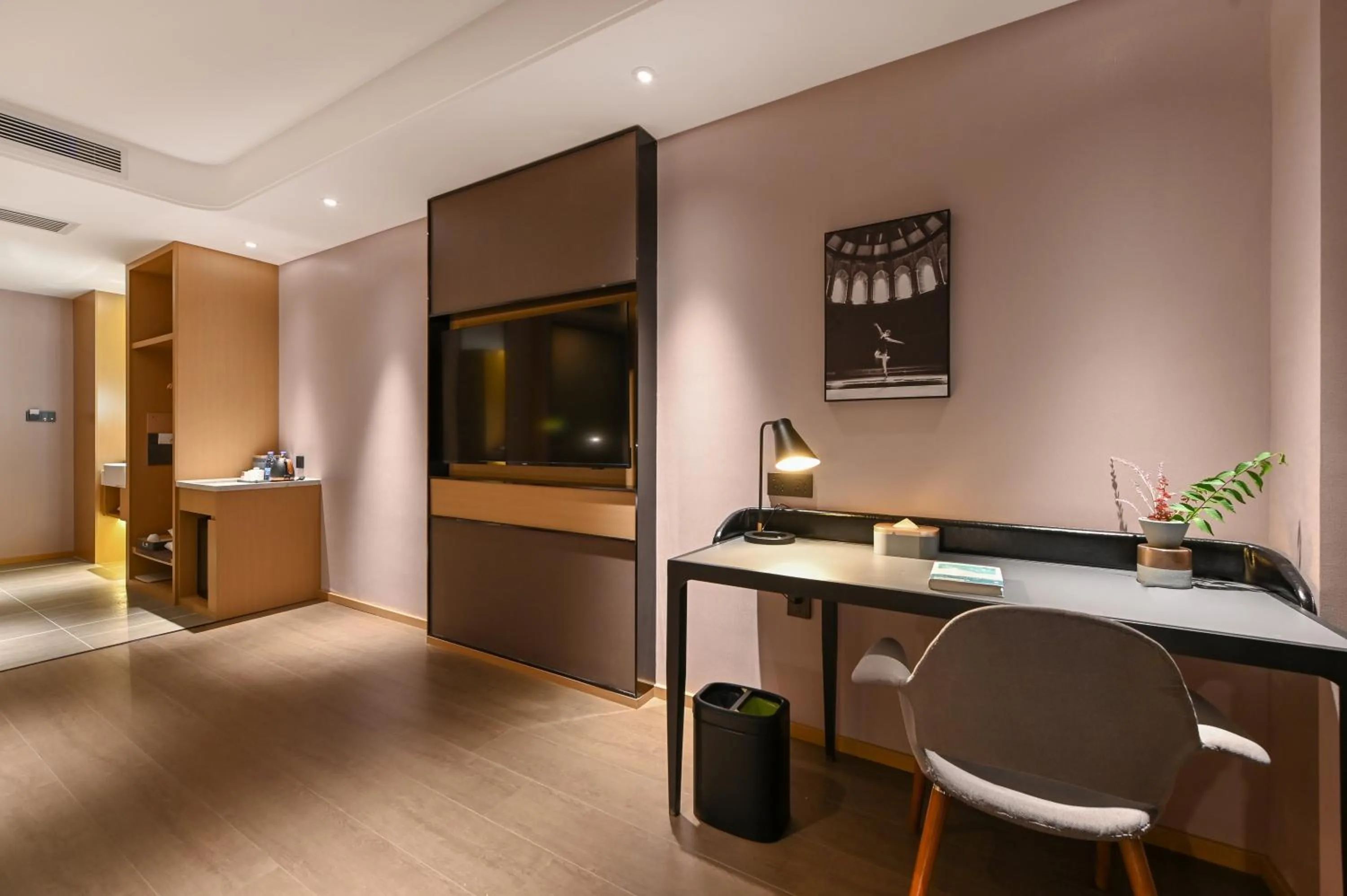 Atour Hotel Dalian Hi-tech Zone