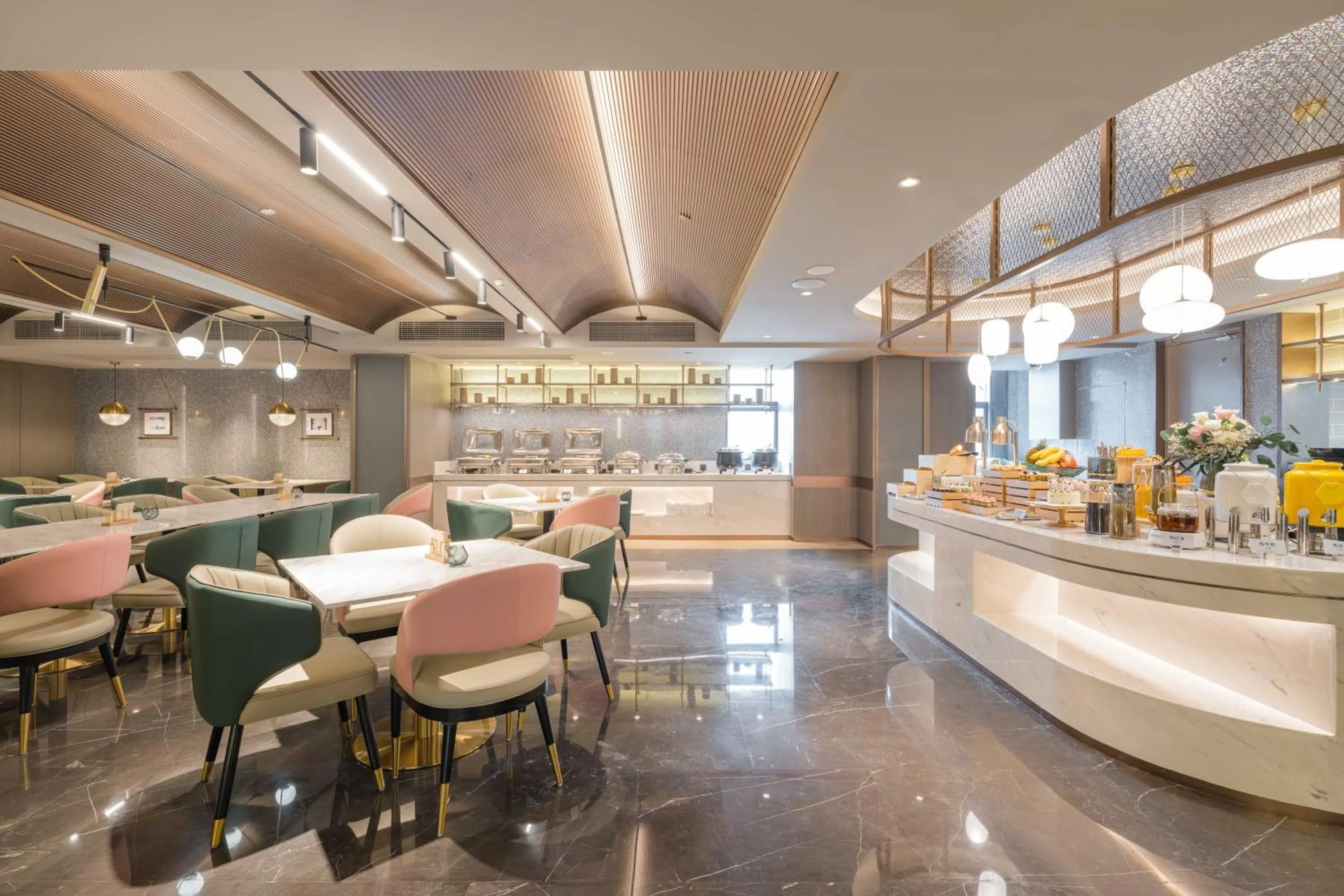 Restaurant/places to eat in Atour Hotel Nanjing Olympics Sports Center CBD