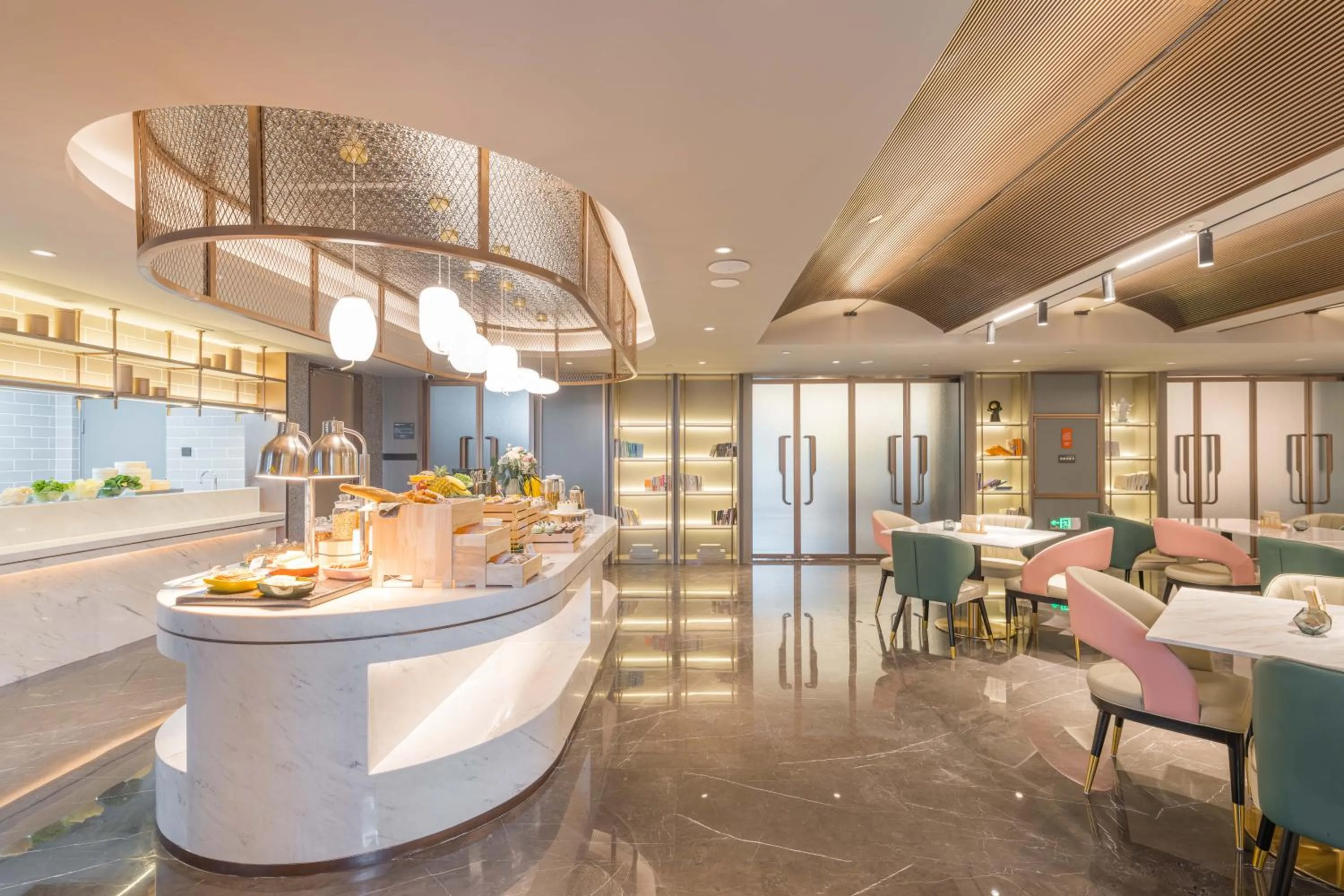 Restaurant/places to eat in Atour Hotel Nanjing Olympics Sports Center CBD