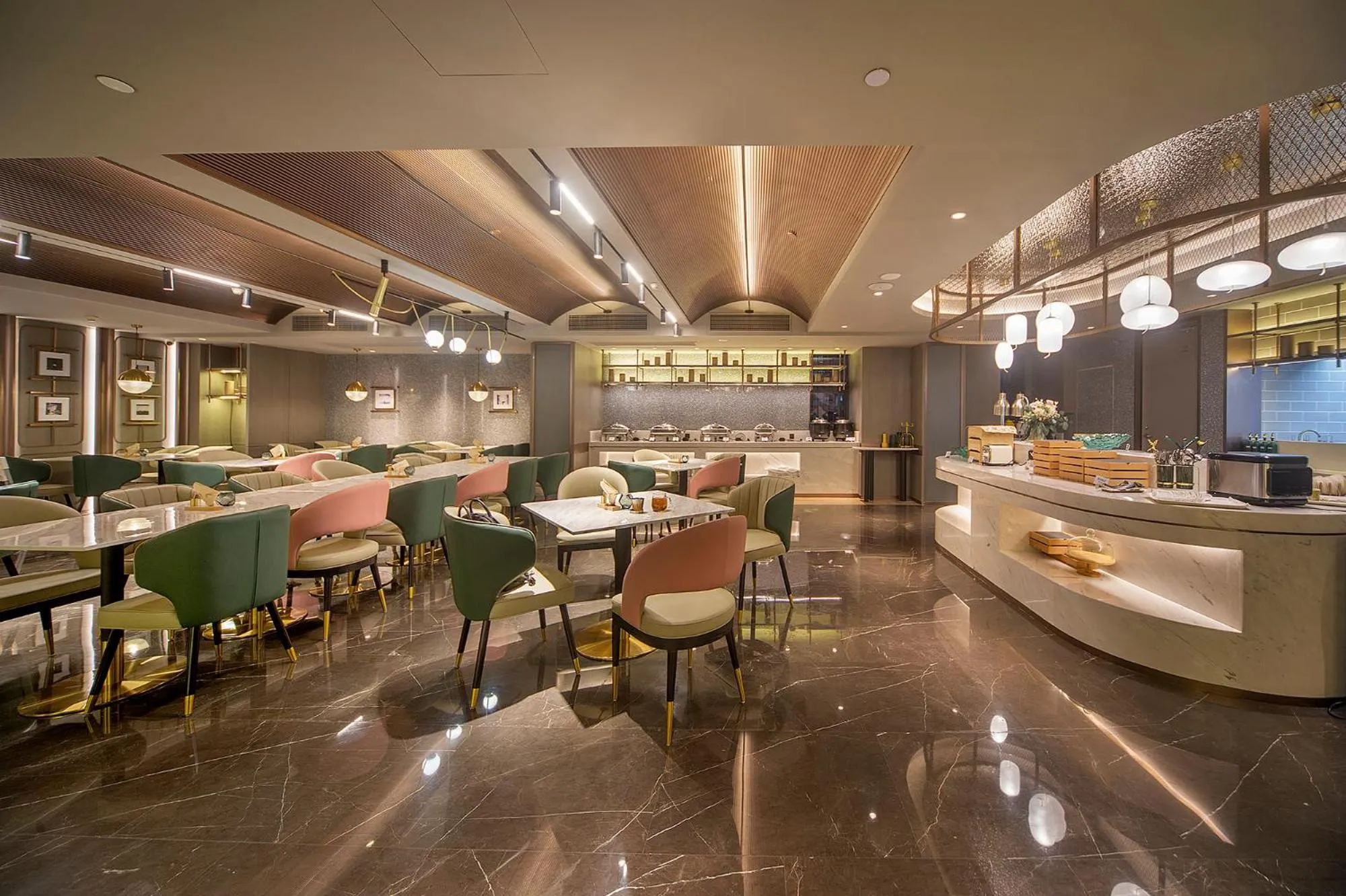 Restaurant/places to eat in Atour Hotel Nanjing Olympics Sports Center CBD