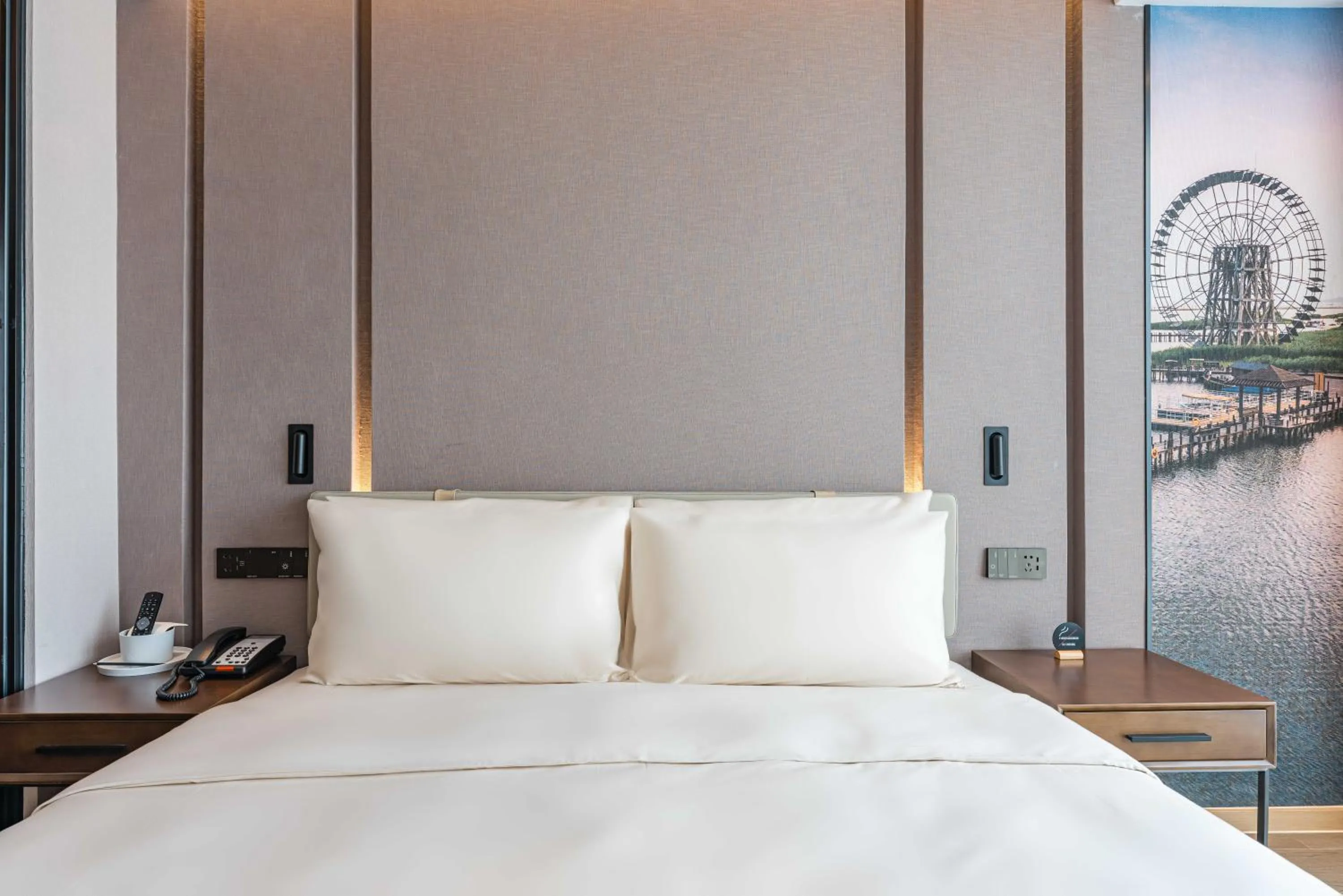 Bed in Atour Hotel Suzhou Wangting