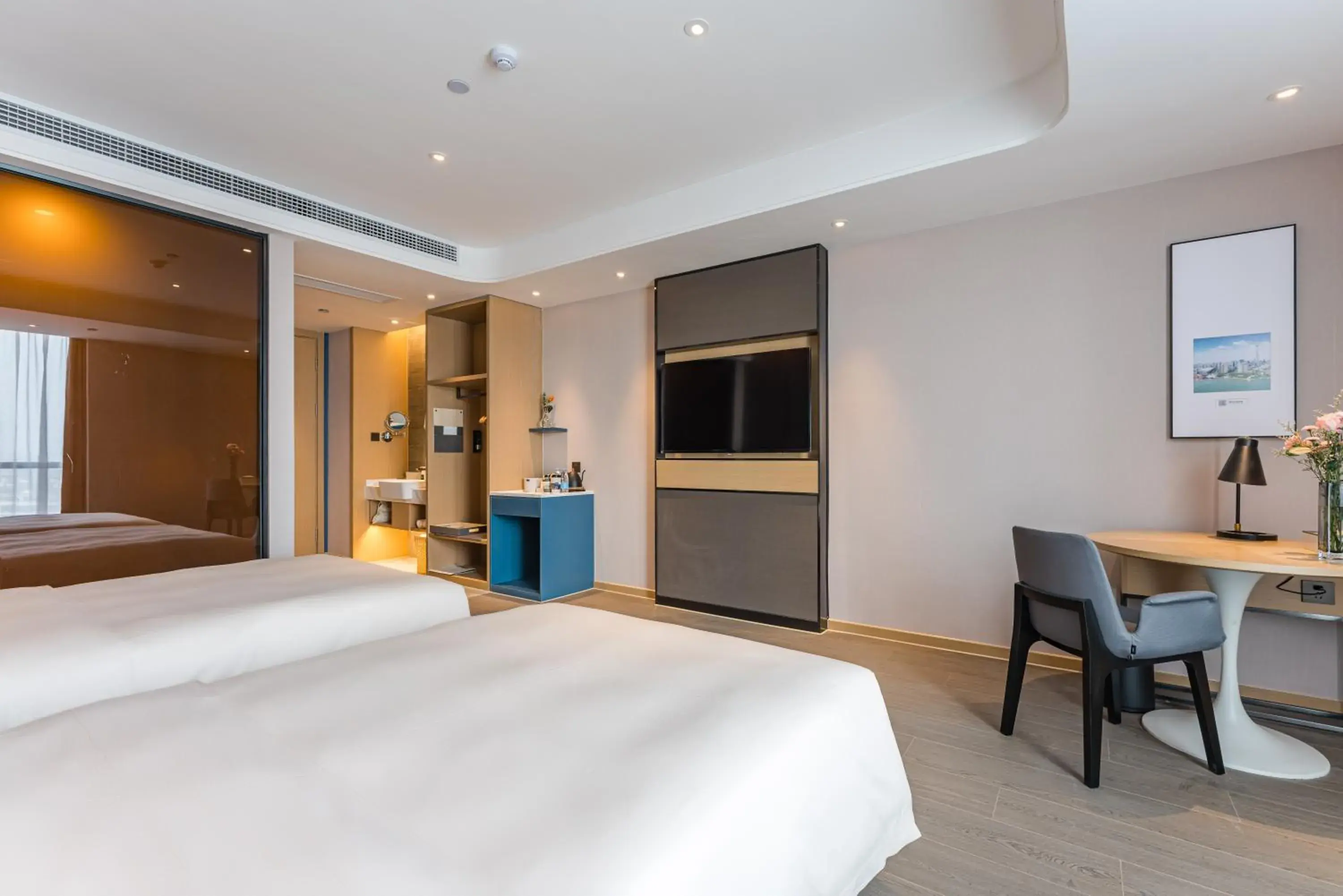 TV and multimedia, Bed in Atour Hotel Suzhou Wangting TV and multimedia, Bed in Atour Hotel Suzhou Wangting