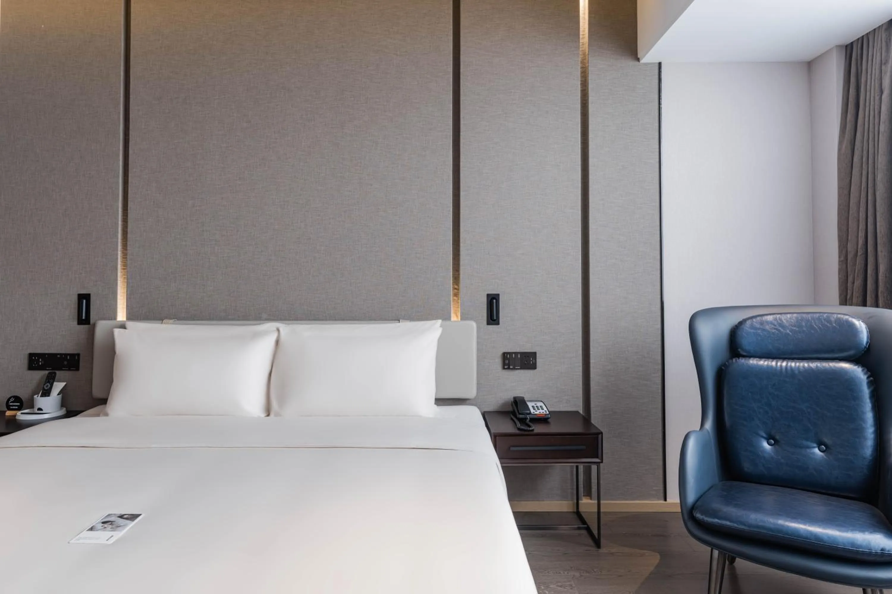 Bed in Atour Hotel Industrial Park Dongsha Lake