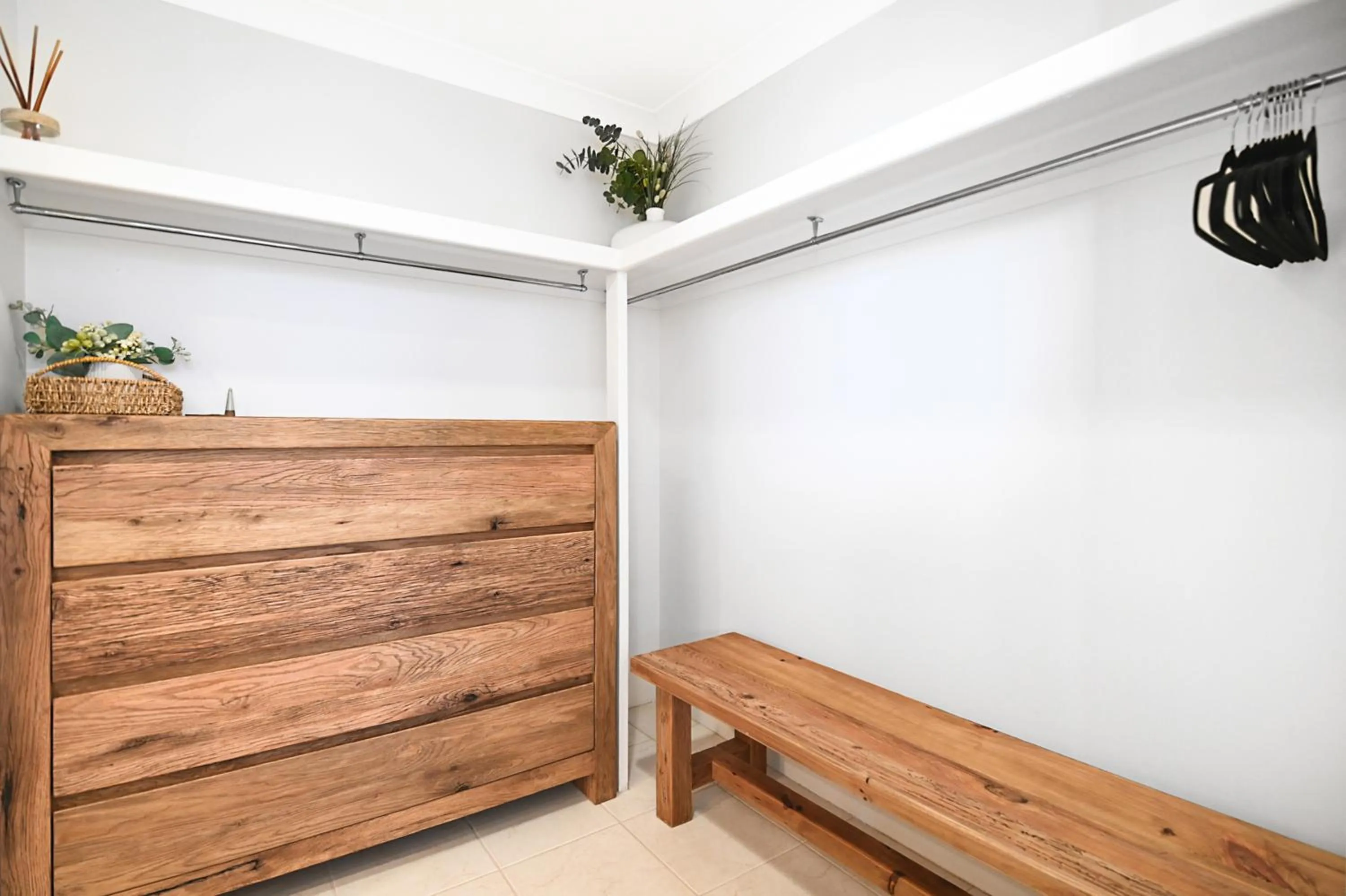 wardrobe in Albatross North Apartments