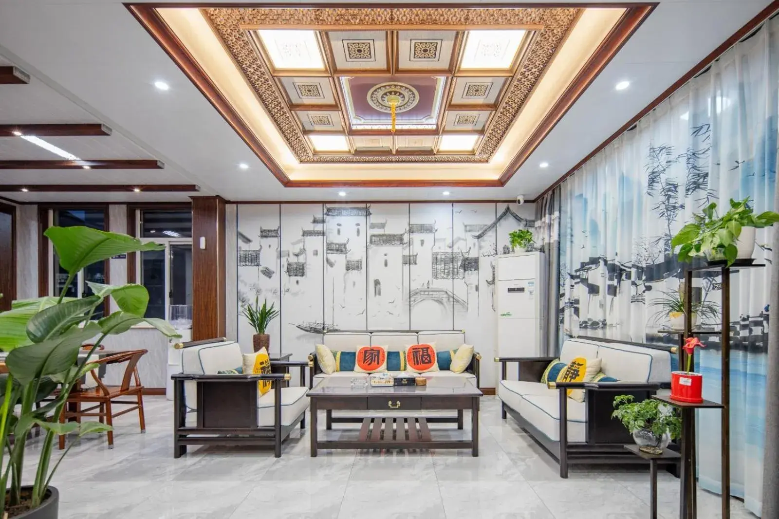 Lounge or bar in Floral Yilanxuan Zhouzhuang Hotel Lounge or bar in Floral Yilanxuan Zhouzhuang Hotel