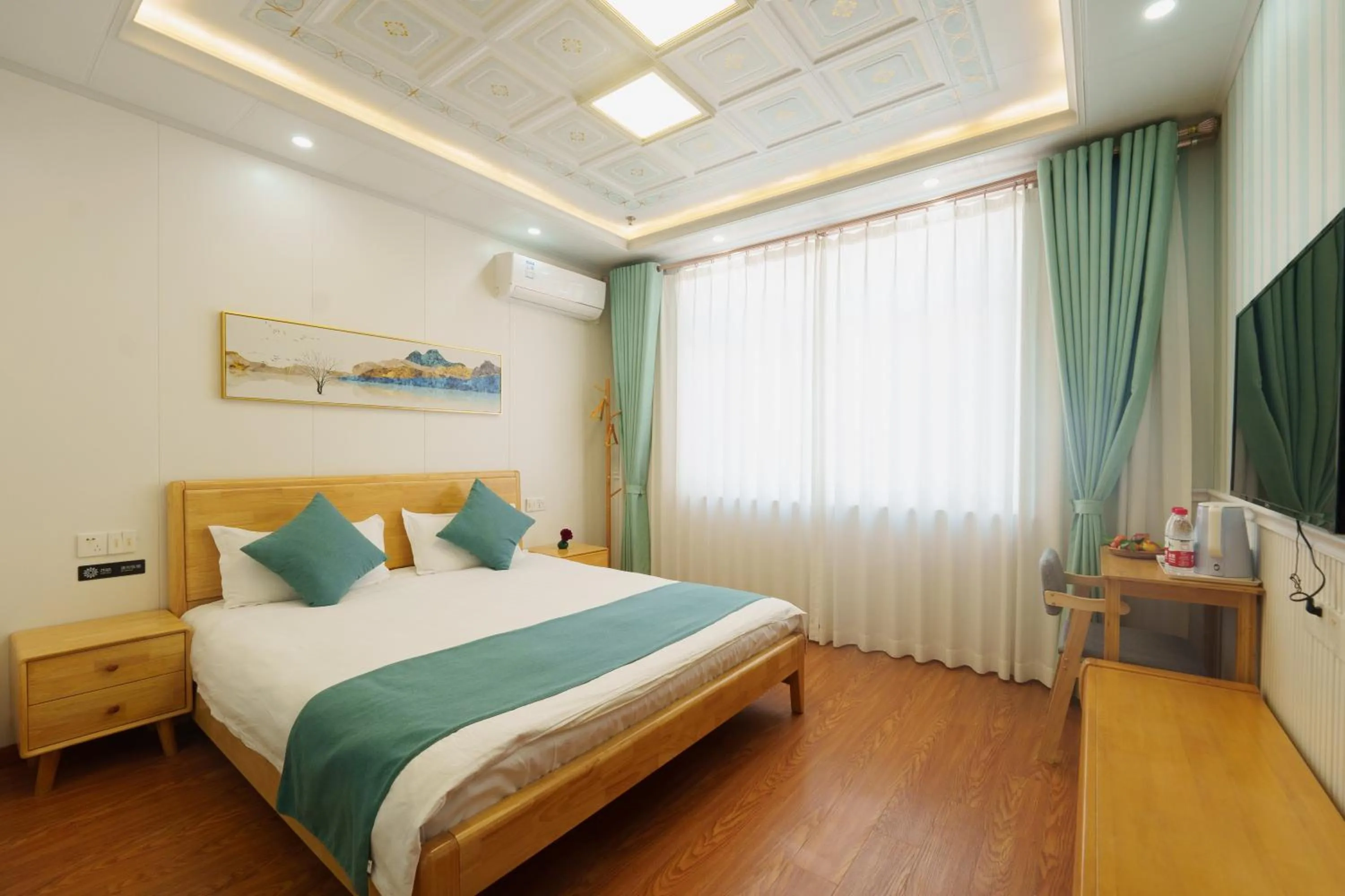 Bed in Floral Yilanxuan Zhouzhuang Hotel