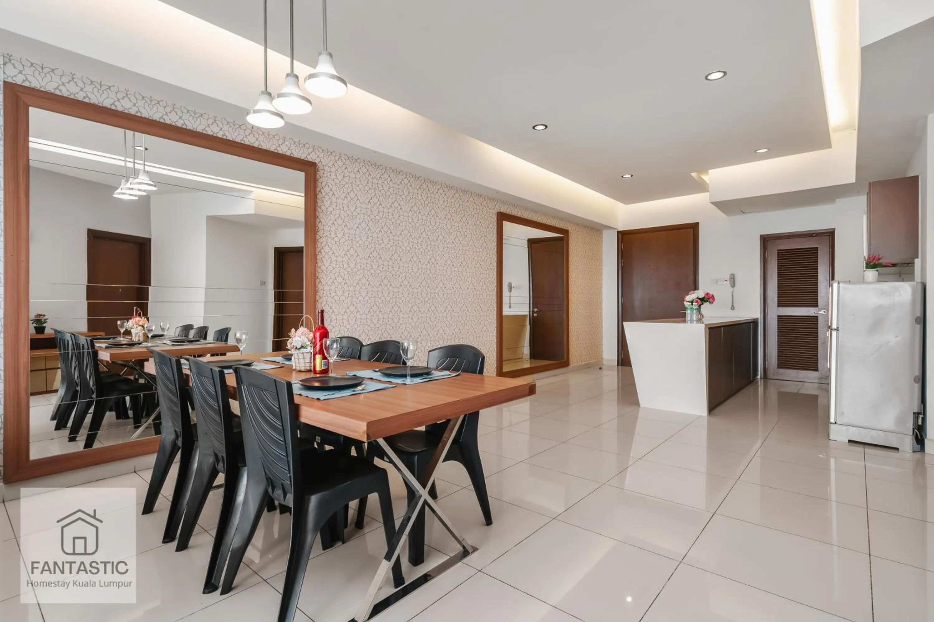 Regalia Residence @ KLCC View Sky Pool by KC