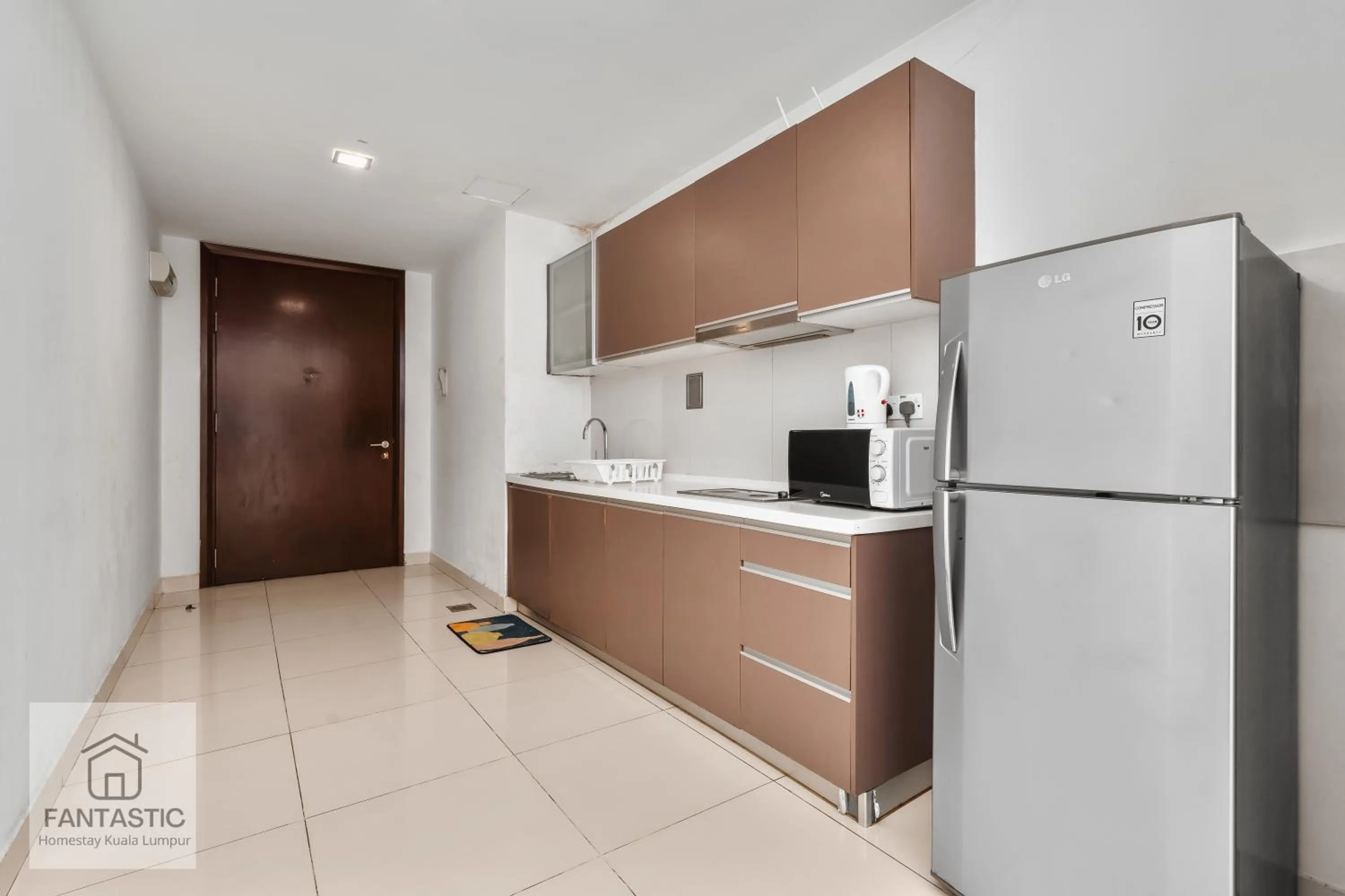 Regalia Residence @ KLCC View Sky Pool by KC