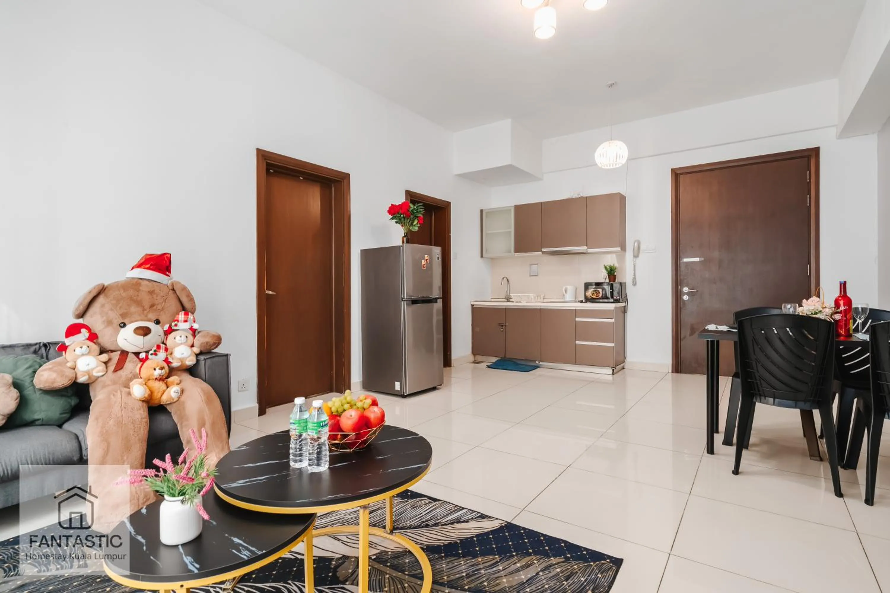 Regalia Residence @ KLCC View Sky Pool by KC