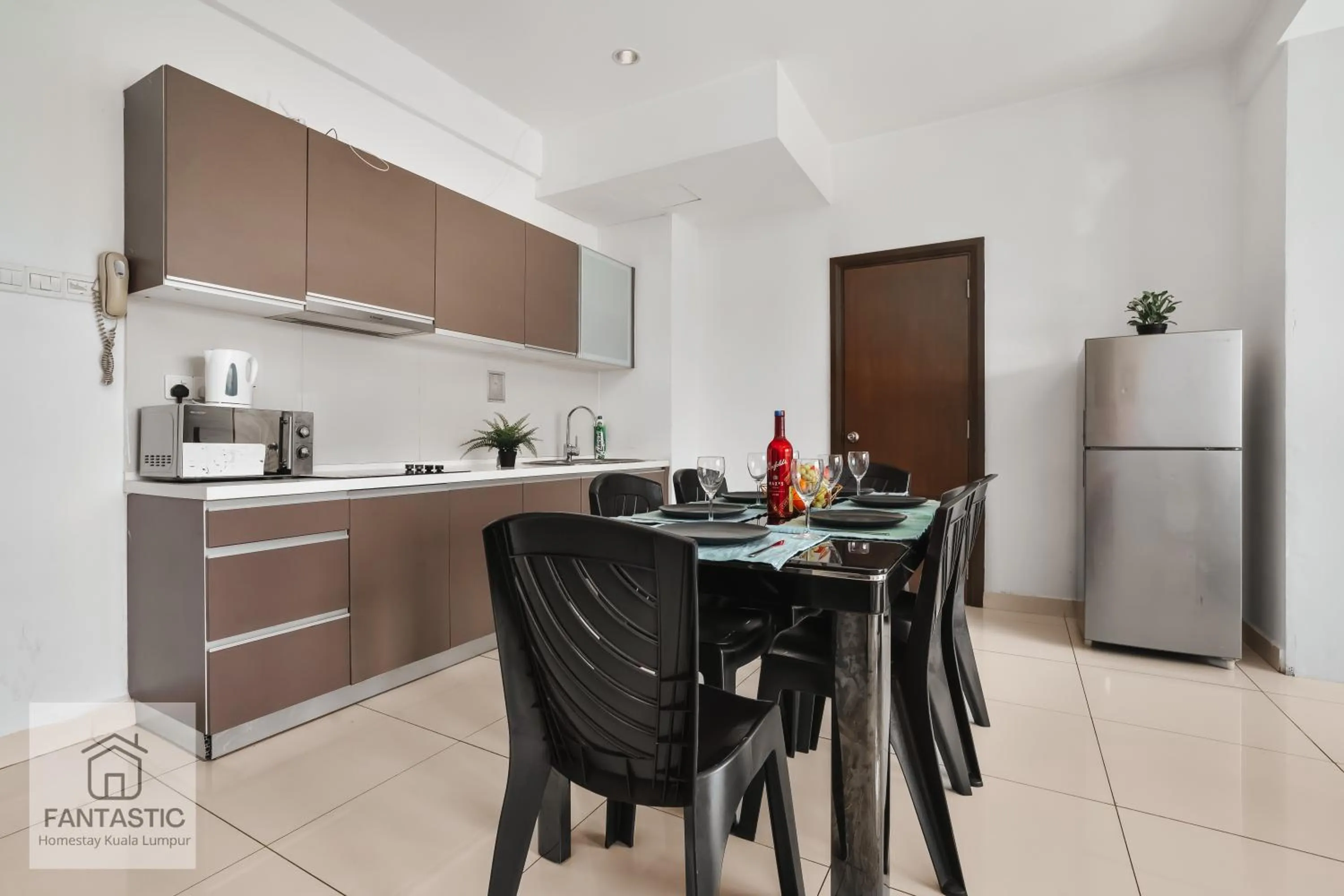 Regalia Residence @ KLCC View Sky Pool by KC