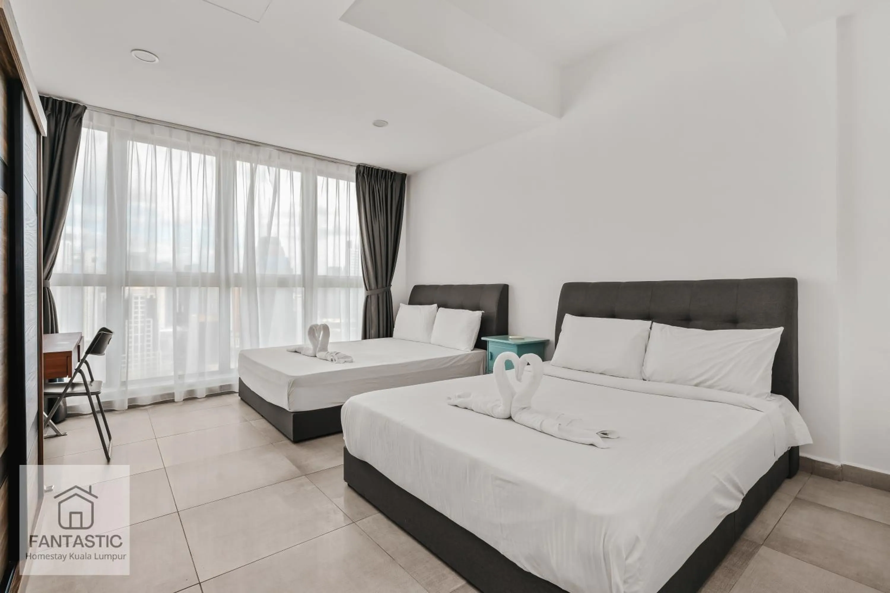 Bed in Regalia Residence @ KLCC View Sky Pool by KC