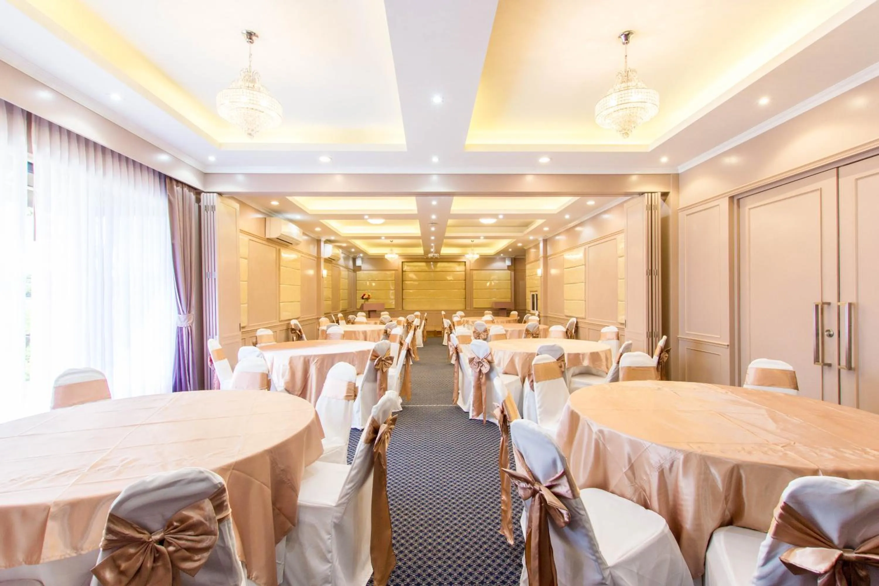 Banquet/Function facilities in La Villa Boutique hotel