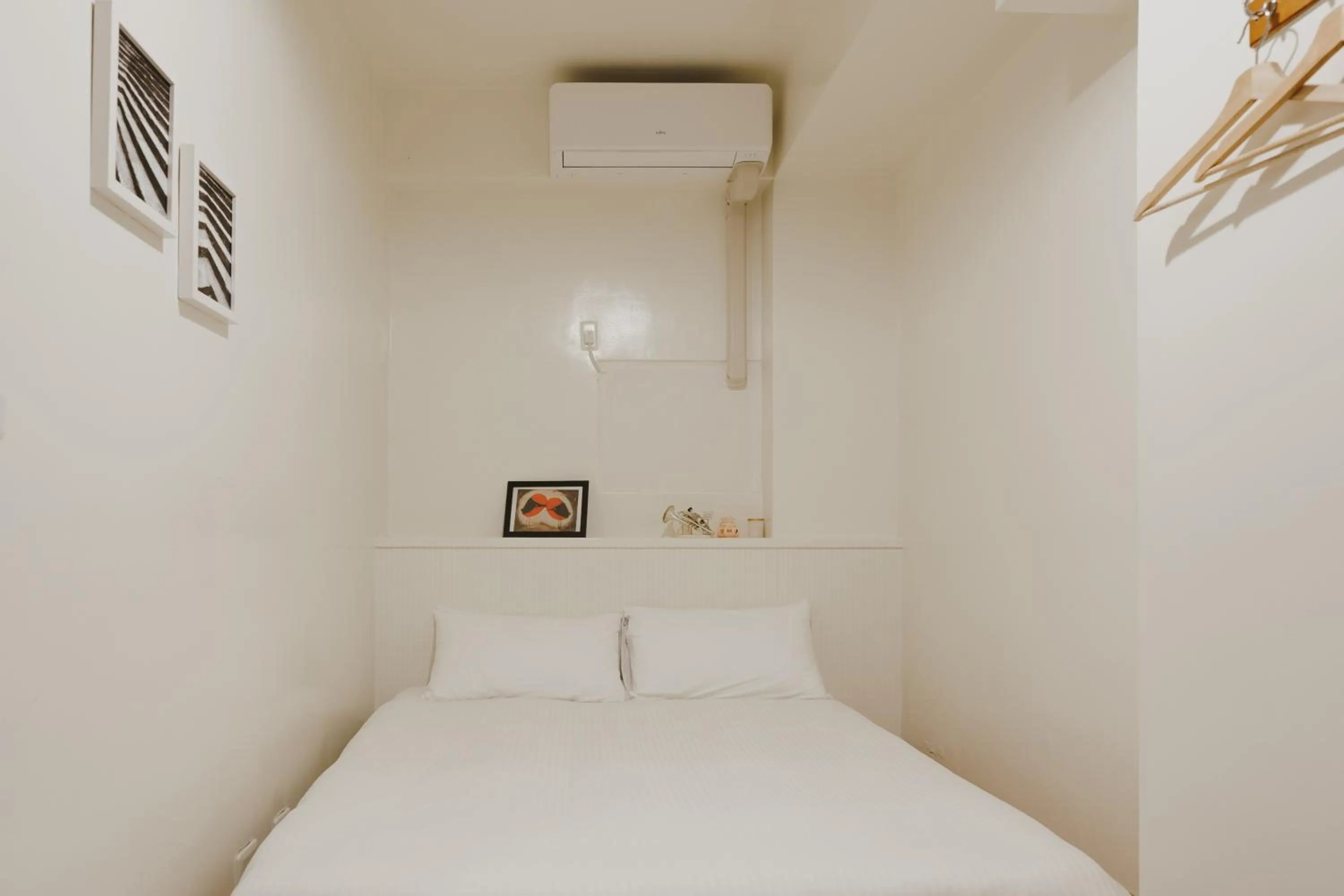 Bed in Mountain Traveler Inn