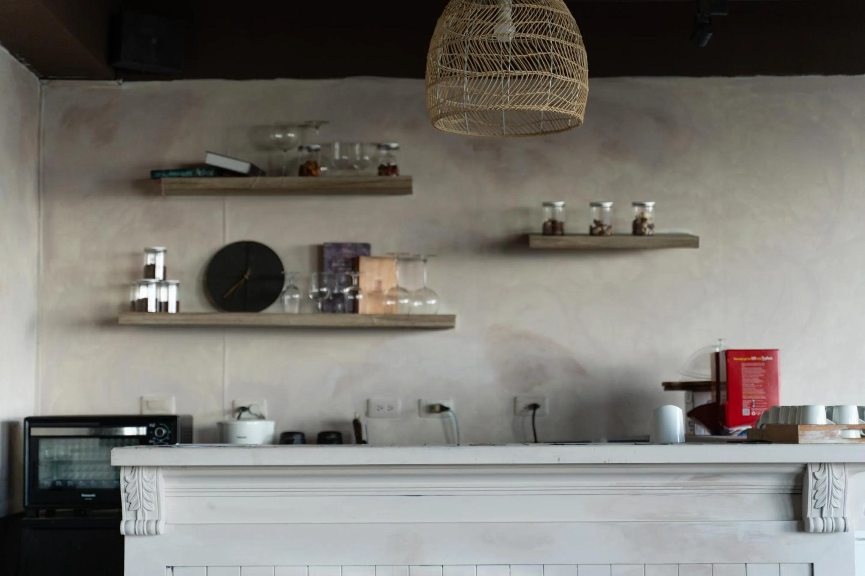 Lounge or bar in Mountain Traveler Inn