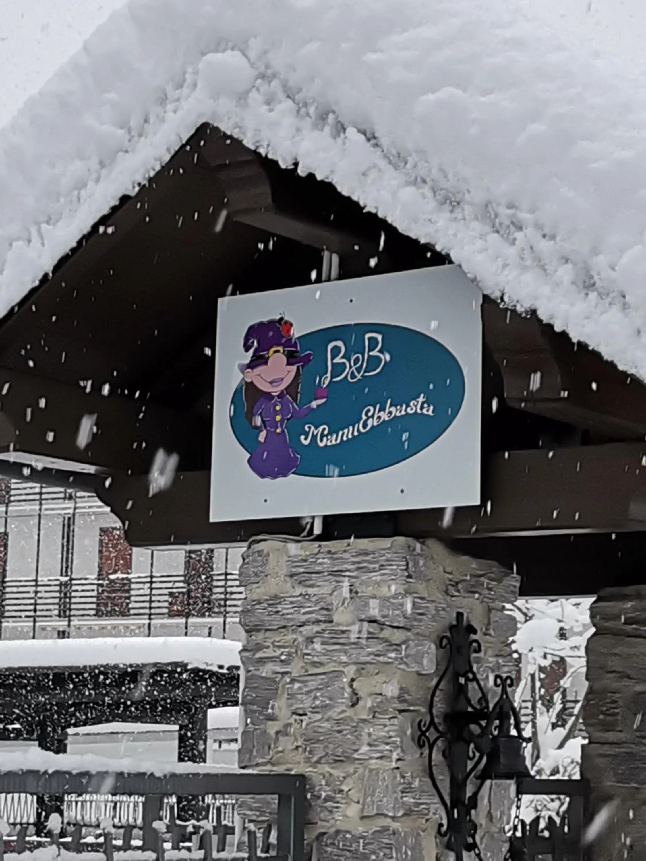 Property building in ManuEbbasta