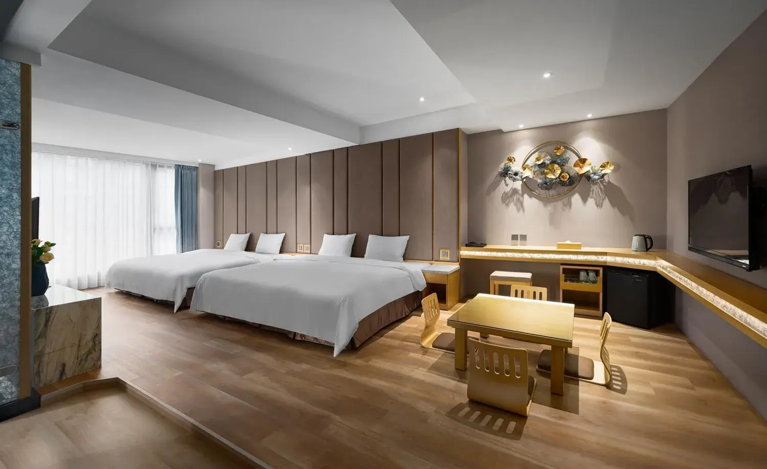 Photo of the whole room, Bed in Gamalan FL Spring Hotel Photo of the whole room, Bed in Gamalan FL Spring Hotel