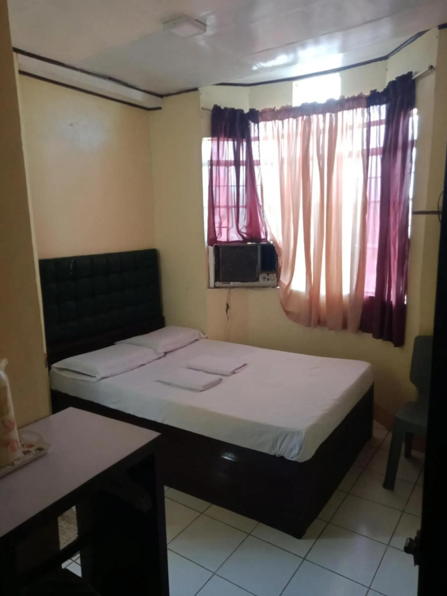 Bed in JR Pension House