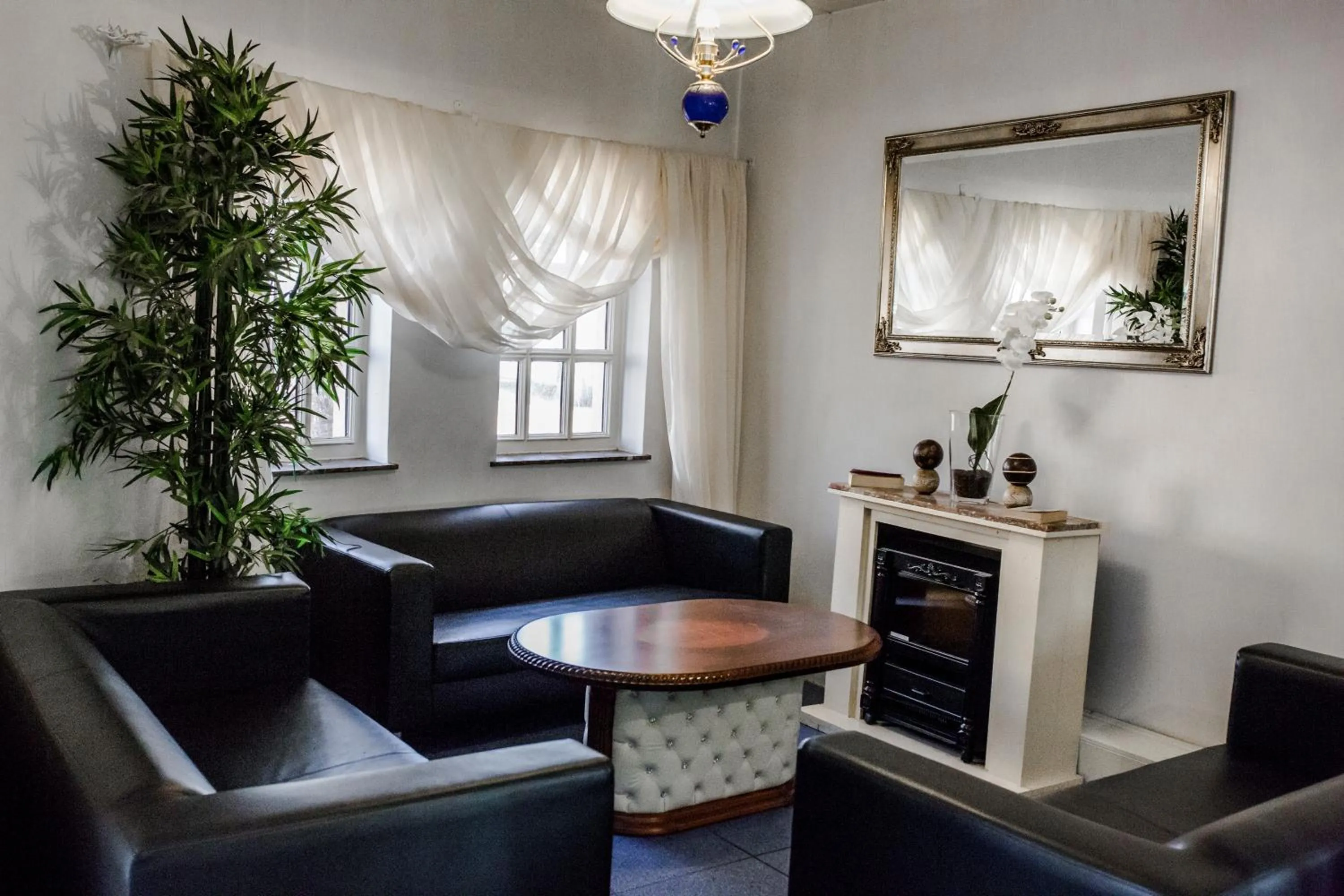 Lobby or reception in Bach Hotel