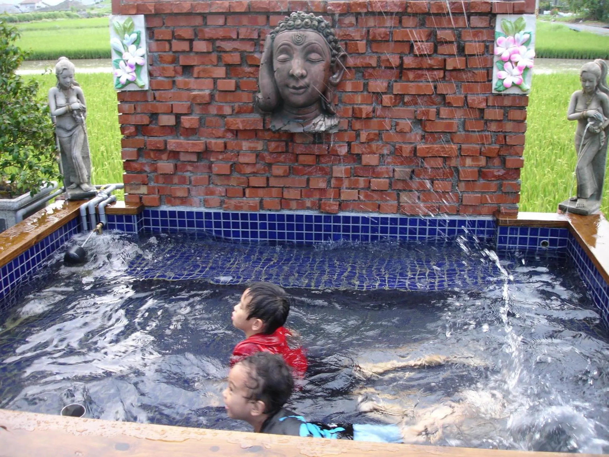Swimming pool in Beautiful Yilan Resort
