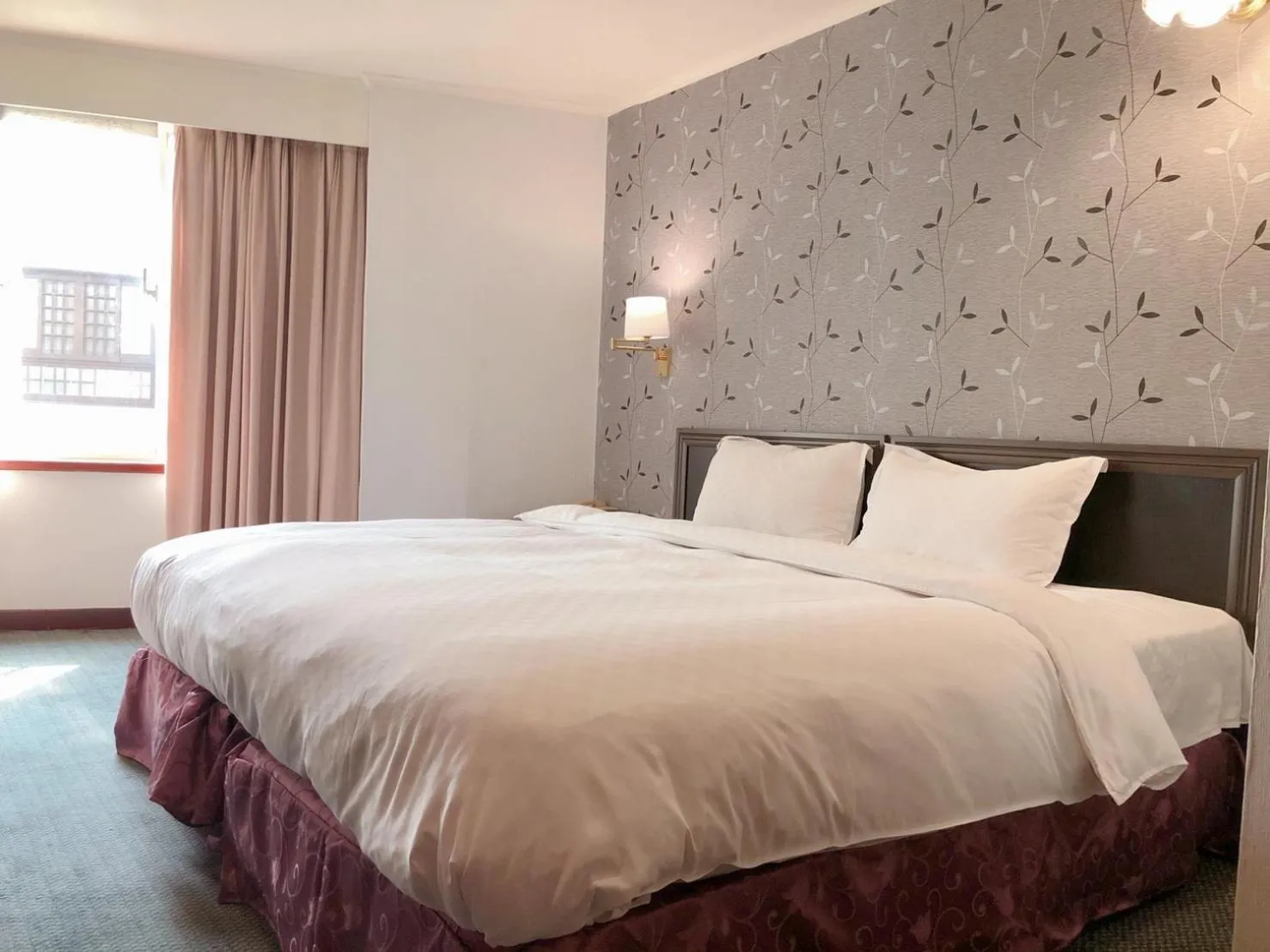 Bed in Moonlight Hotel