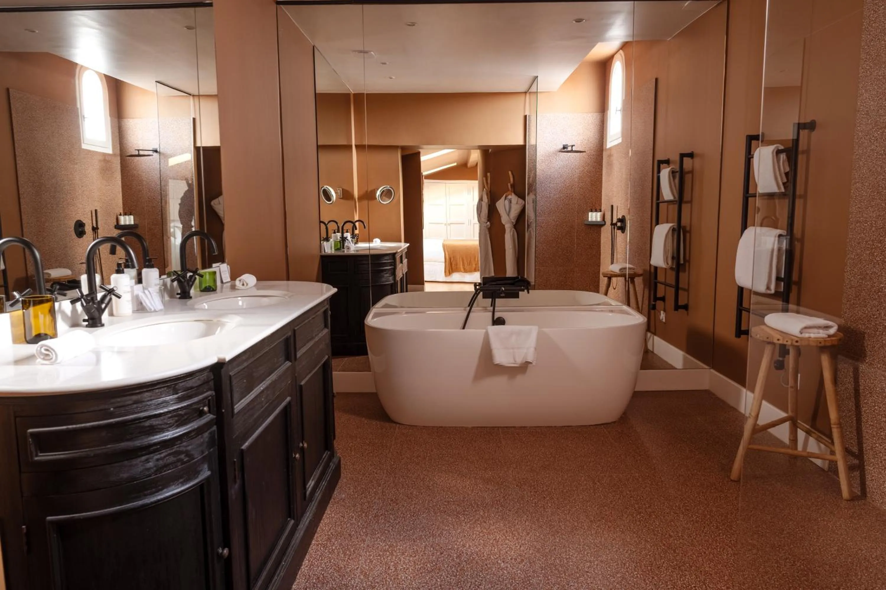 Bathroom in Brindos, Lac & Château - Relais & Châteaux - Anglet Biarritz