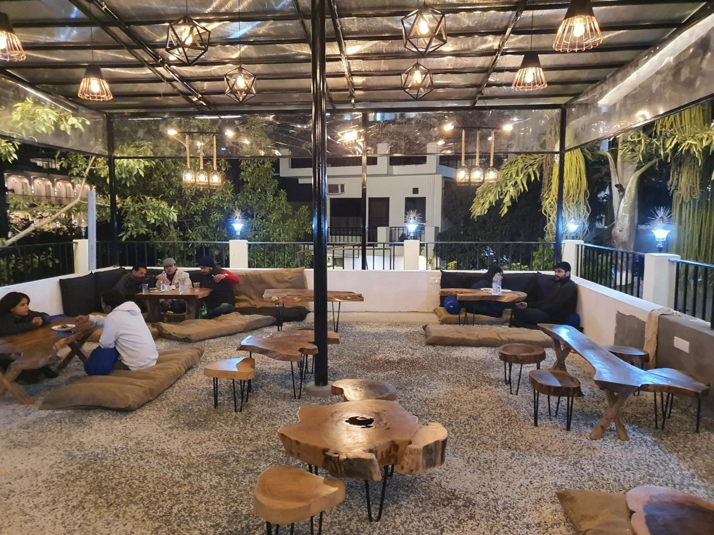 Restaurant/places to eat in Yogved Hospitality & Resort