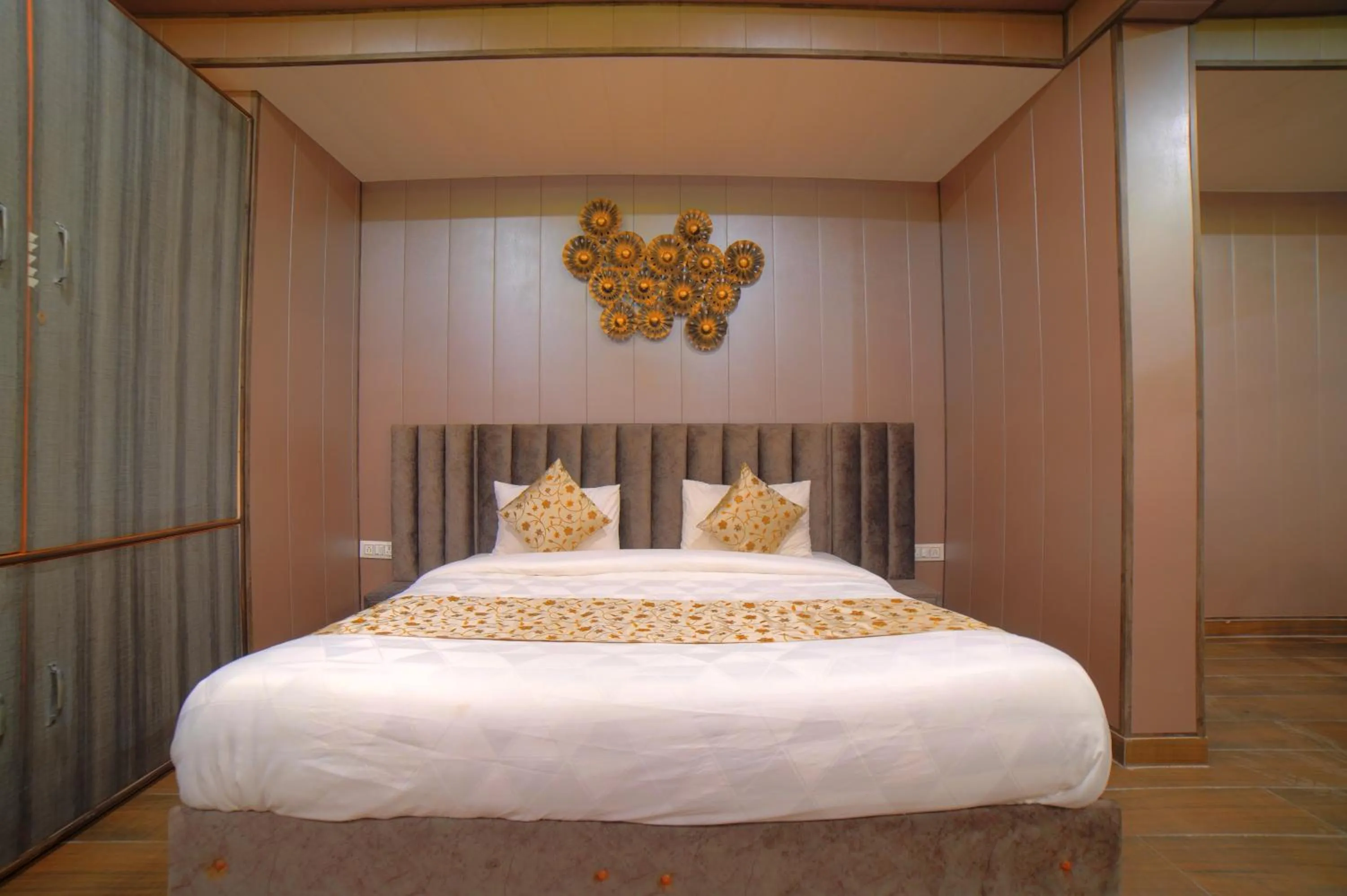 Bed in Yogved Hospitality & Resort