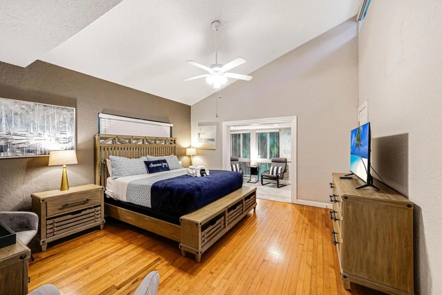 Bed in Large home wking bed by PMI unit BH