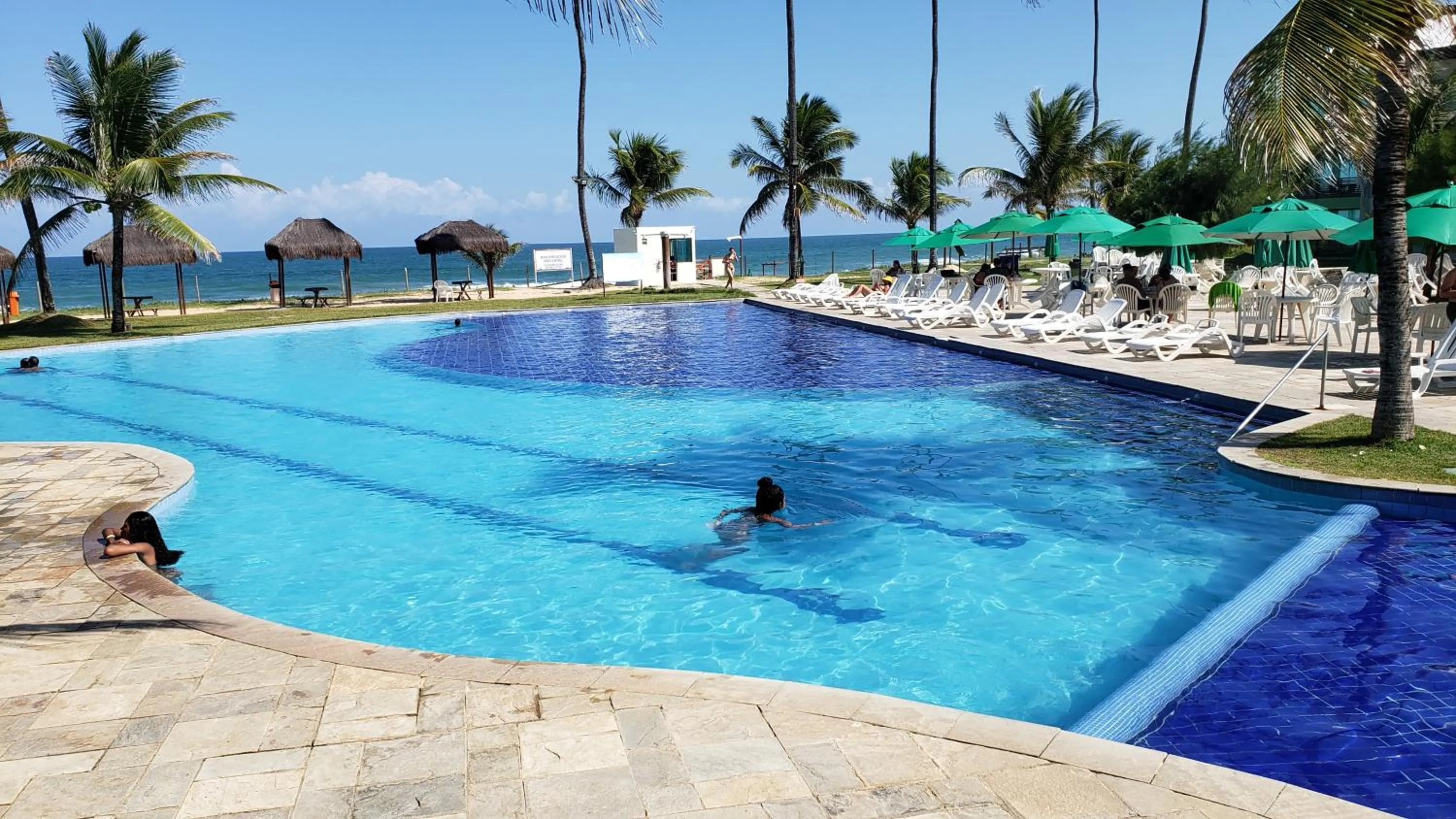 Swimming pool in Ancorar Resort Frente Mar - Flat 6103