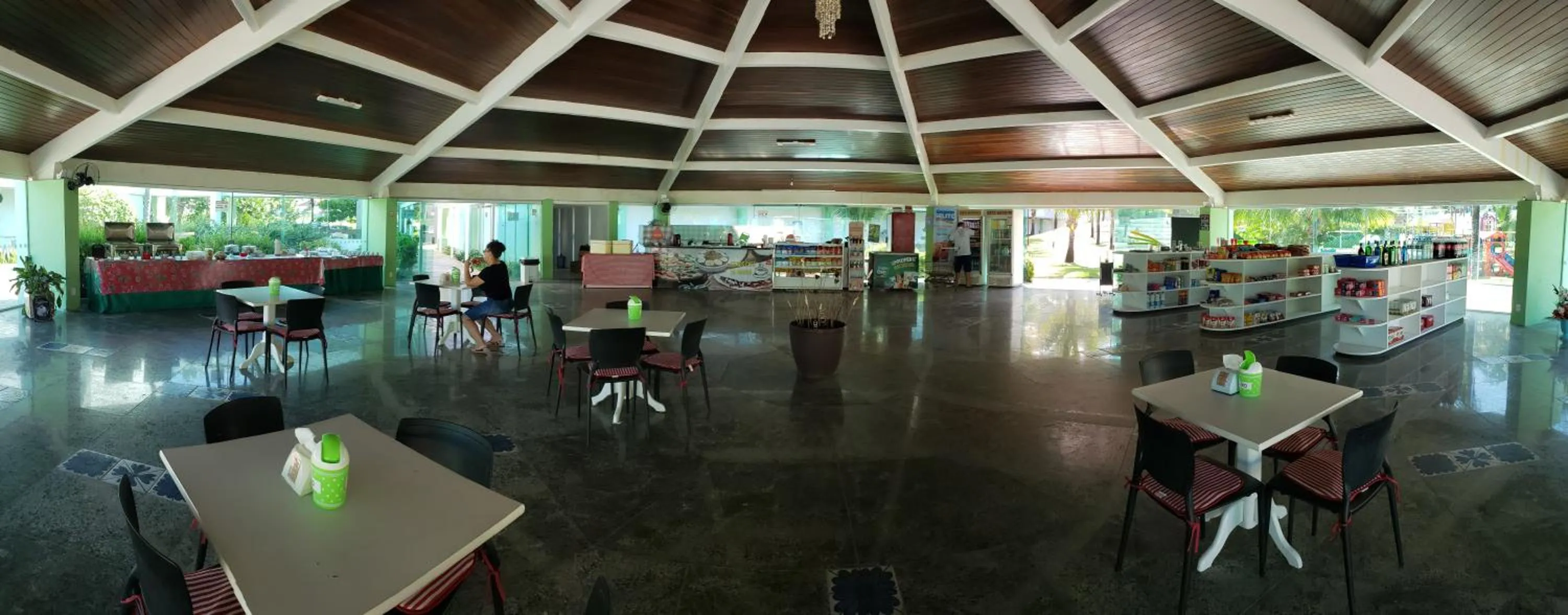 Restaurant/places to eat in Ancorar Resort Frente Mar - Flat 6103