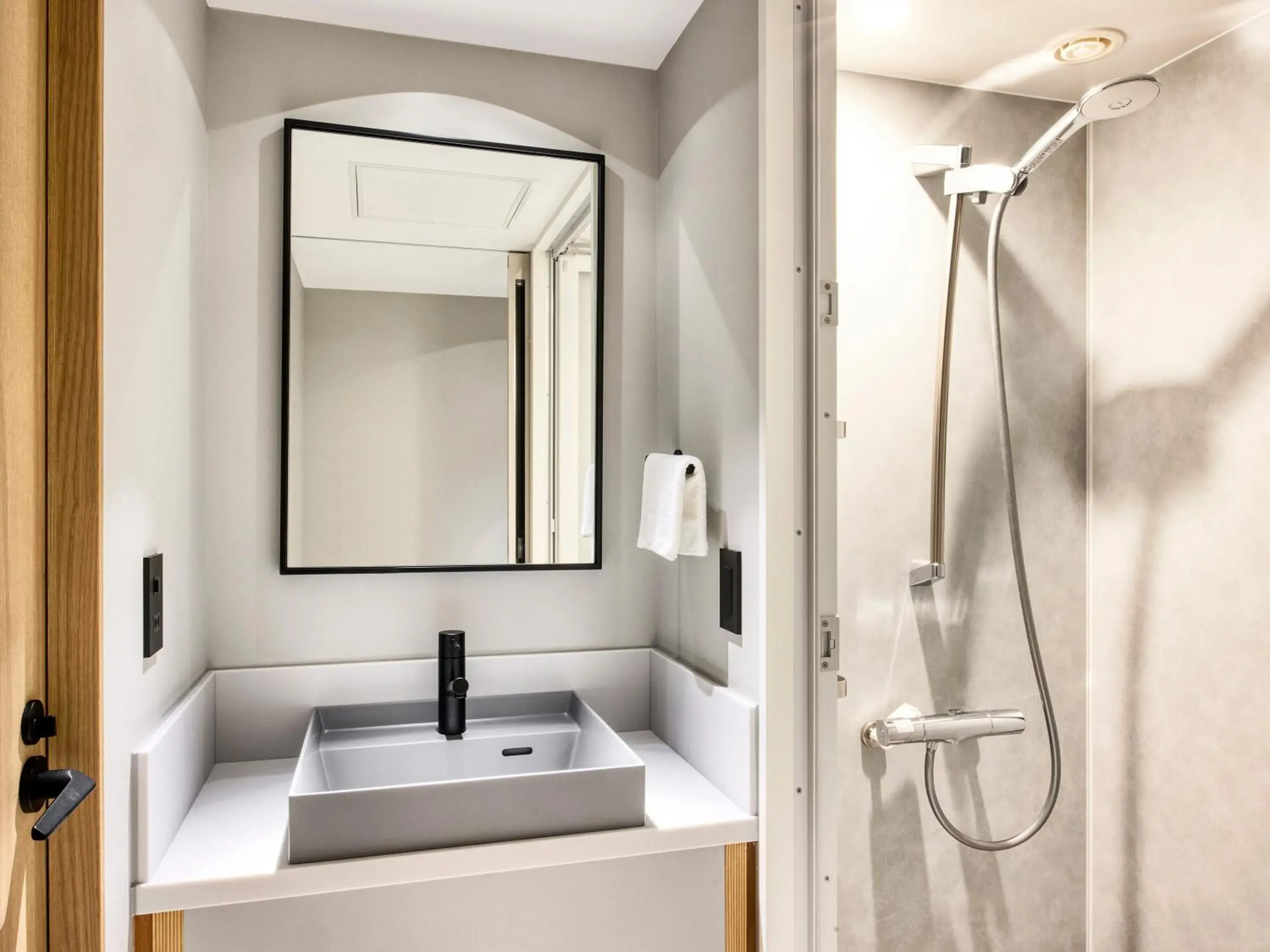 Photo of the whole room in LOISIR HOTEL SHINAGAWA SEASIDE Photo of the whole room in LOISIR HOTEL SHINAGAWA SEASIDE