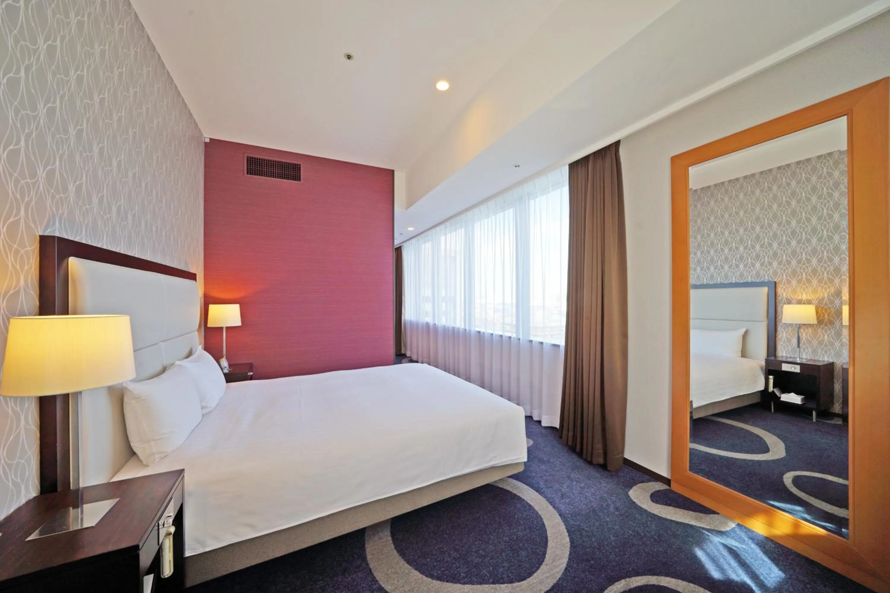 Bedroom, Bed in LOISIR HOTEL SHINAGAWA SEASIDE