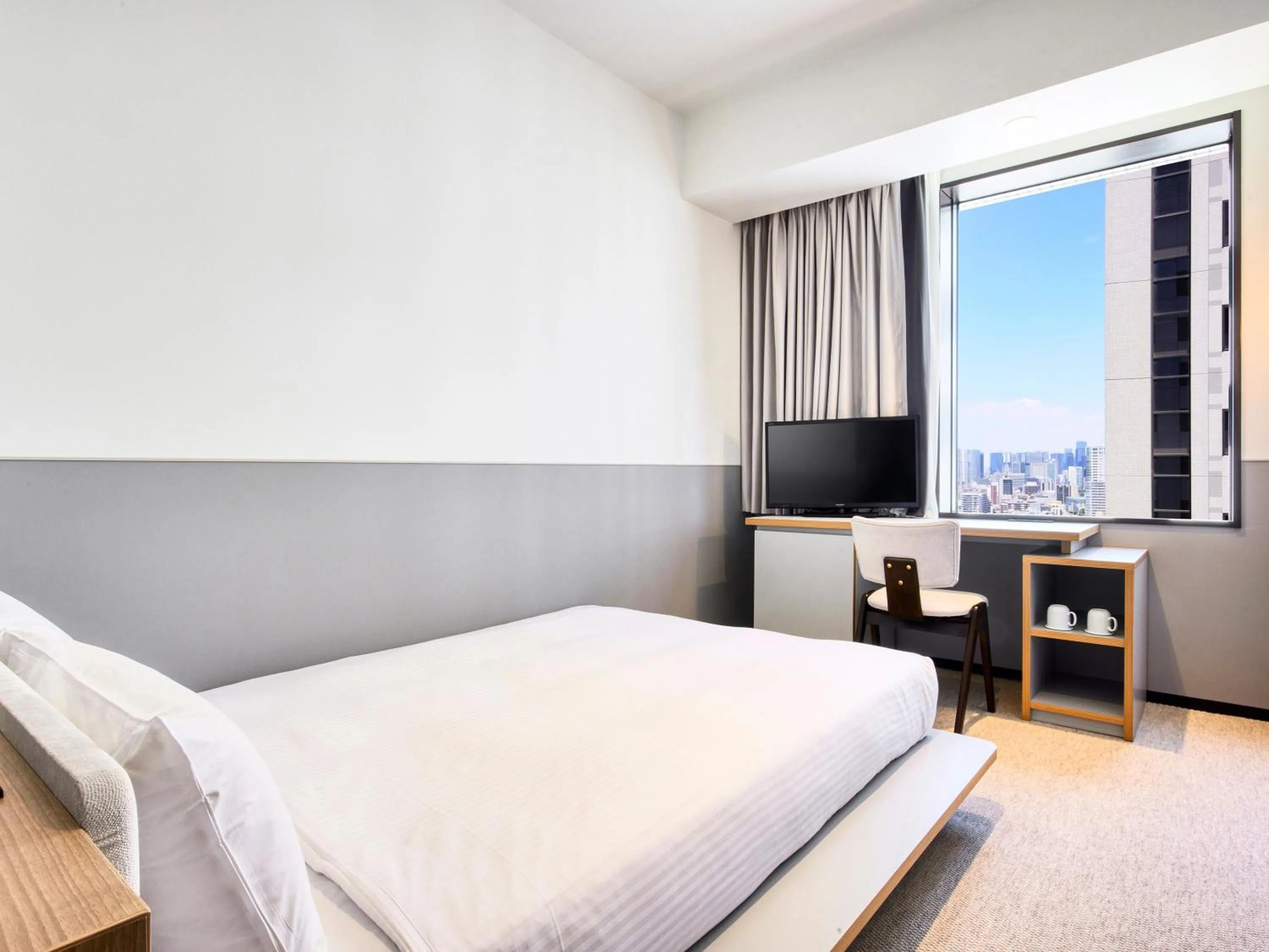 Photo of the whole room, Bed in LOISIR HOTEL SHINAGAWA SEASIDE