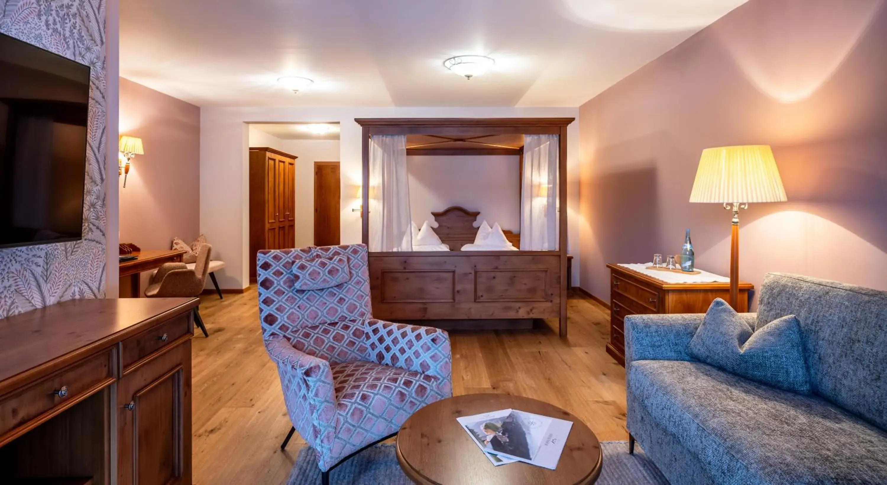 Suite with Mountain View in Hotel der Wiesenhof Suite with Mountain View in Hotel der Wiesenhof